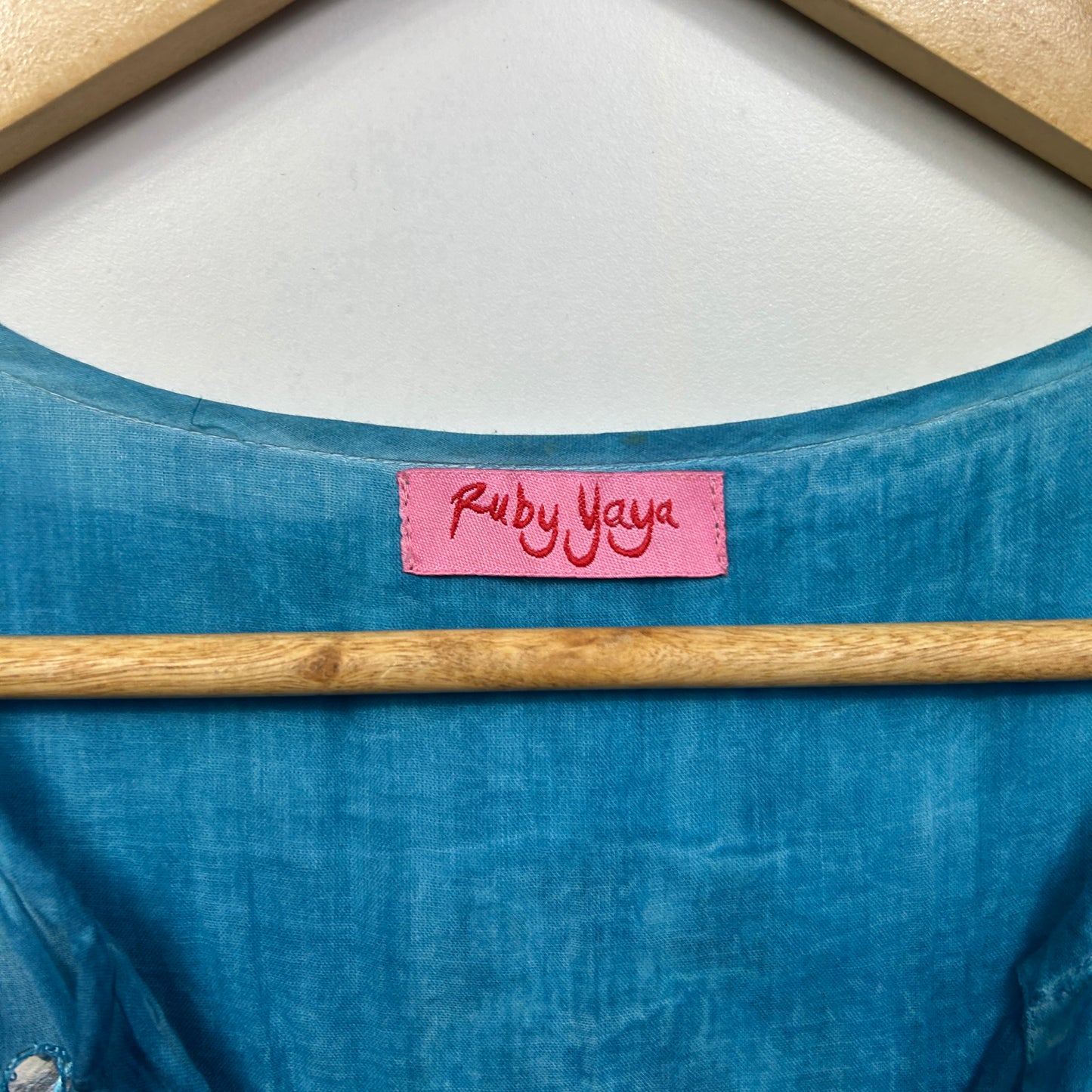 Ruby Yaya Top Size 12 14 Blue Embroidered Open Front