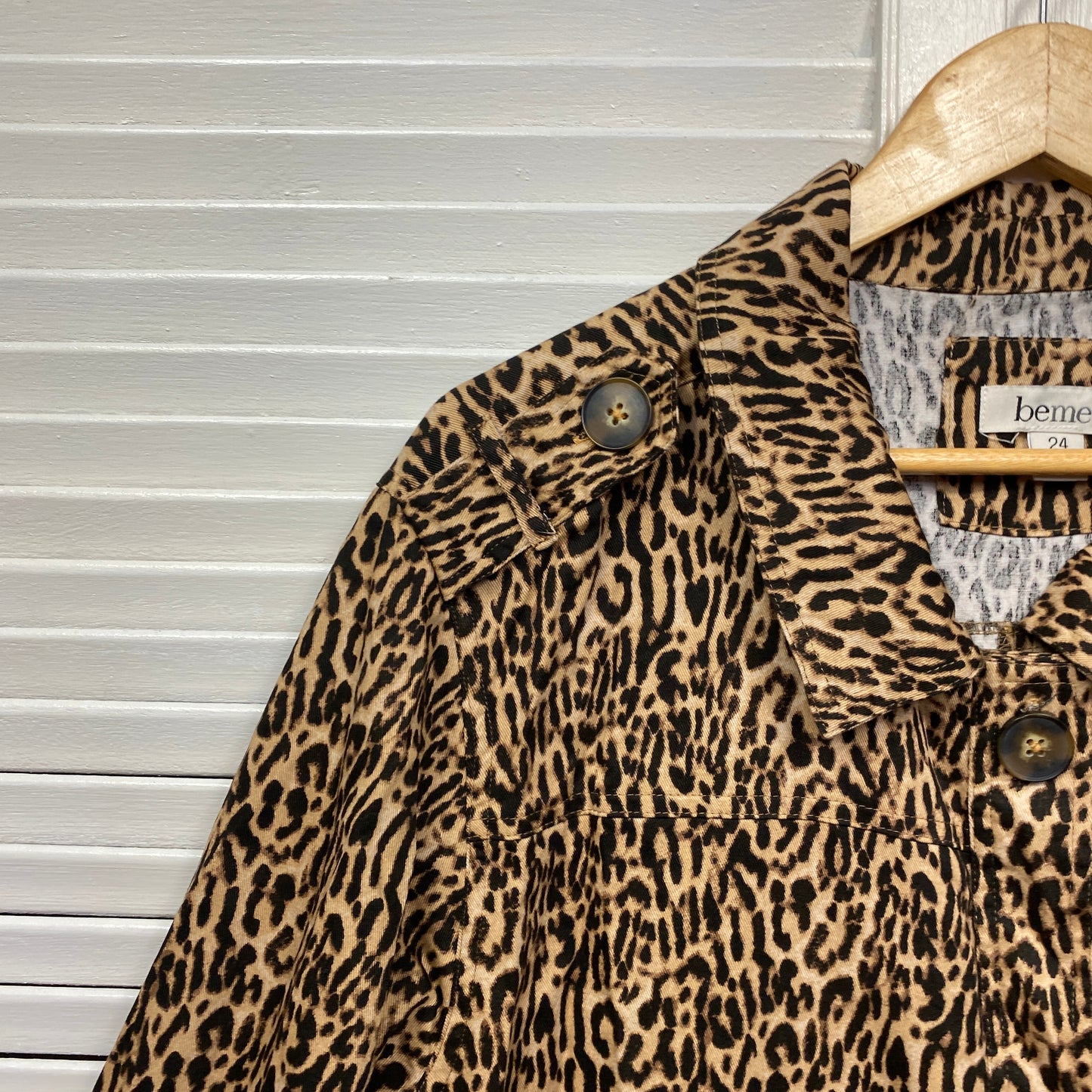 Beme Top Size 24 Long Sleeve Animal Print Button Up