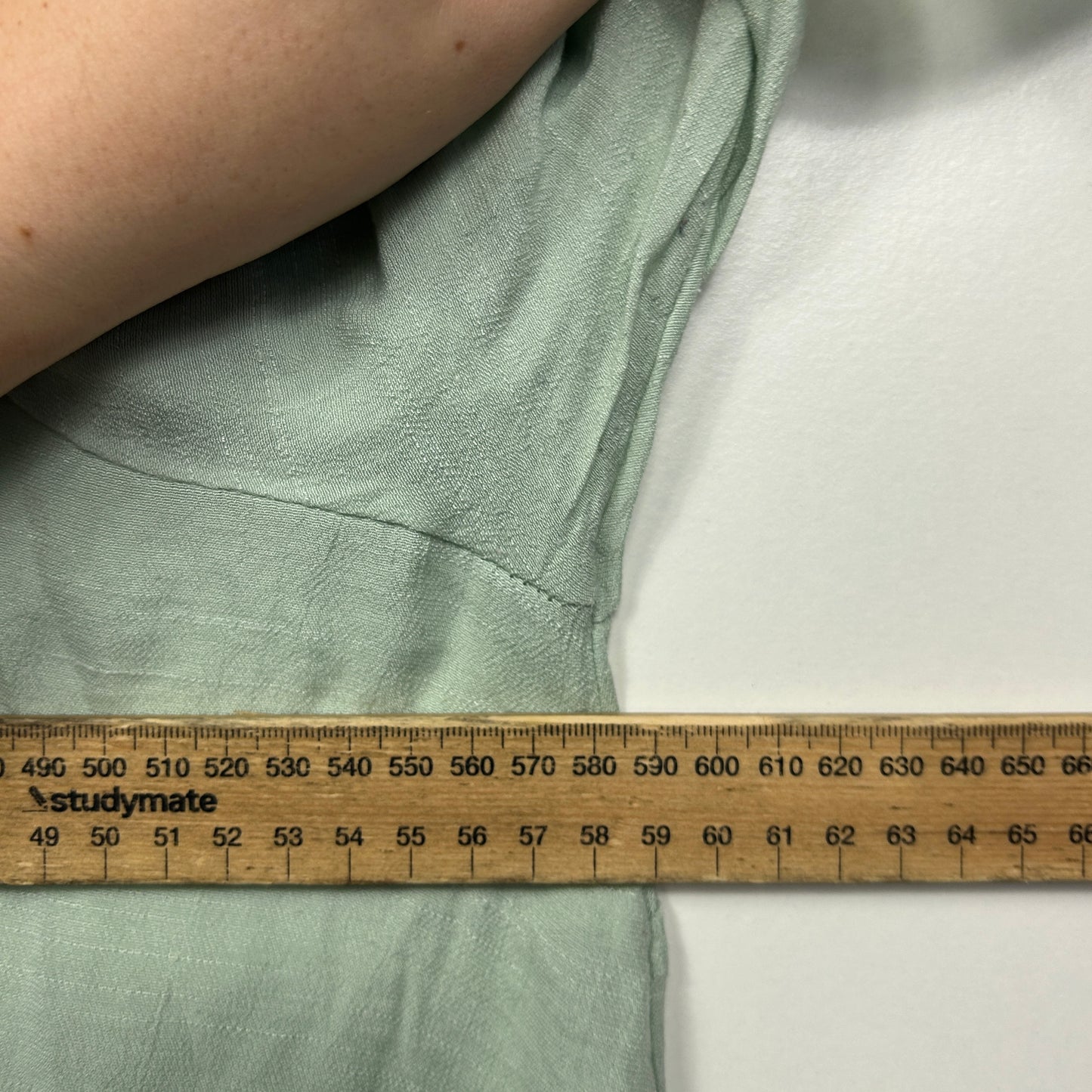 Avella Sage Green Shimmer Tunic Top - Size 18