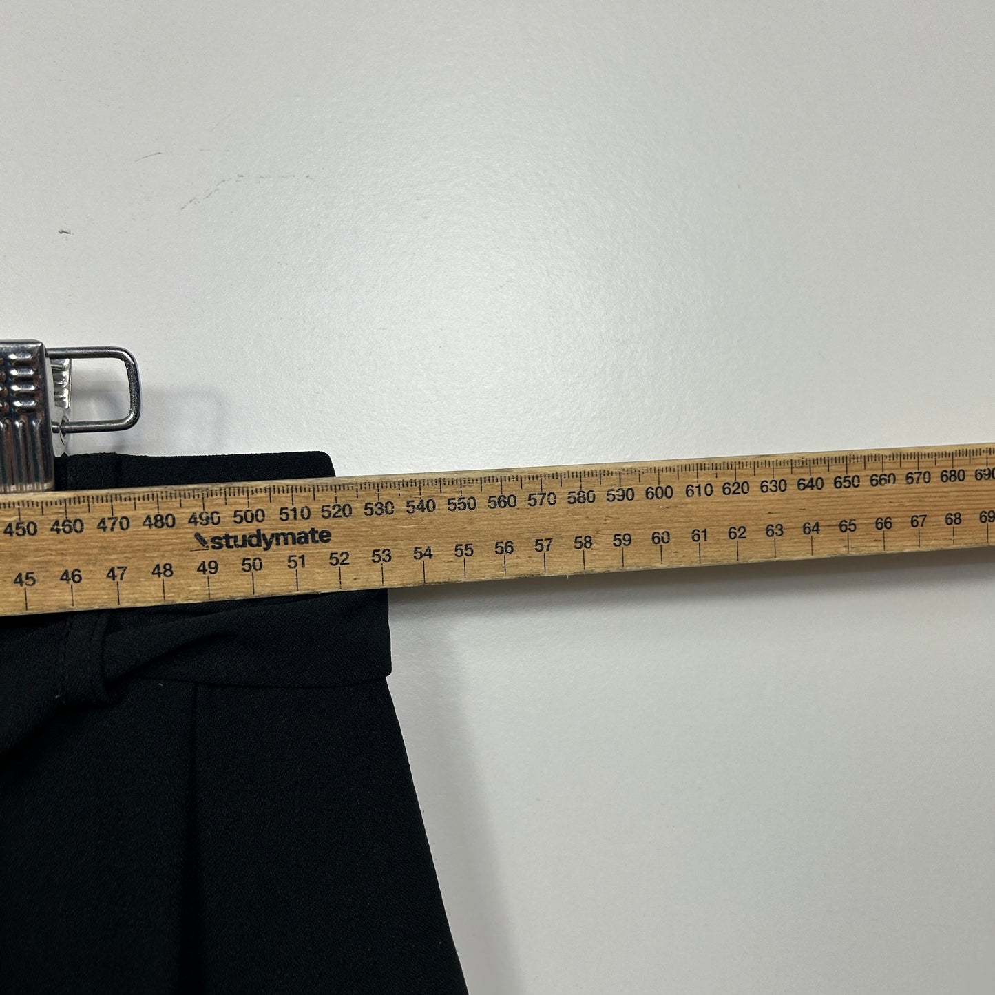 Philosophy Black Cropped Pants - Size 3XL