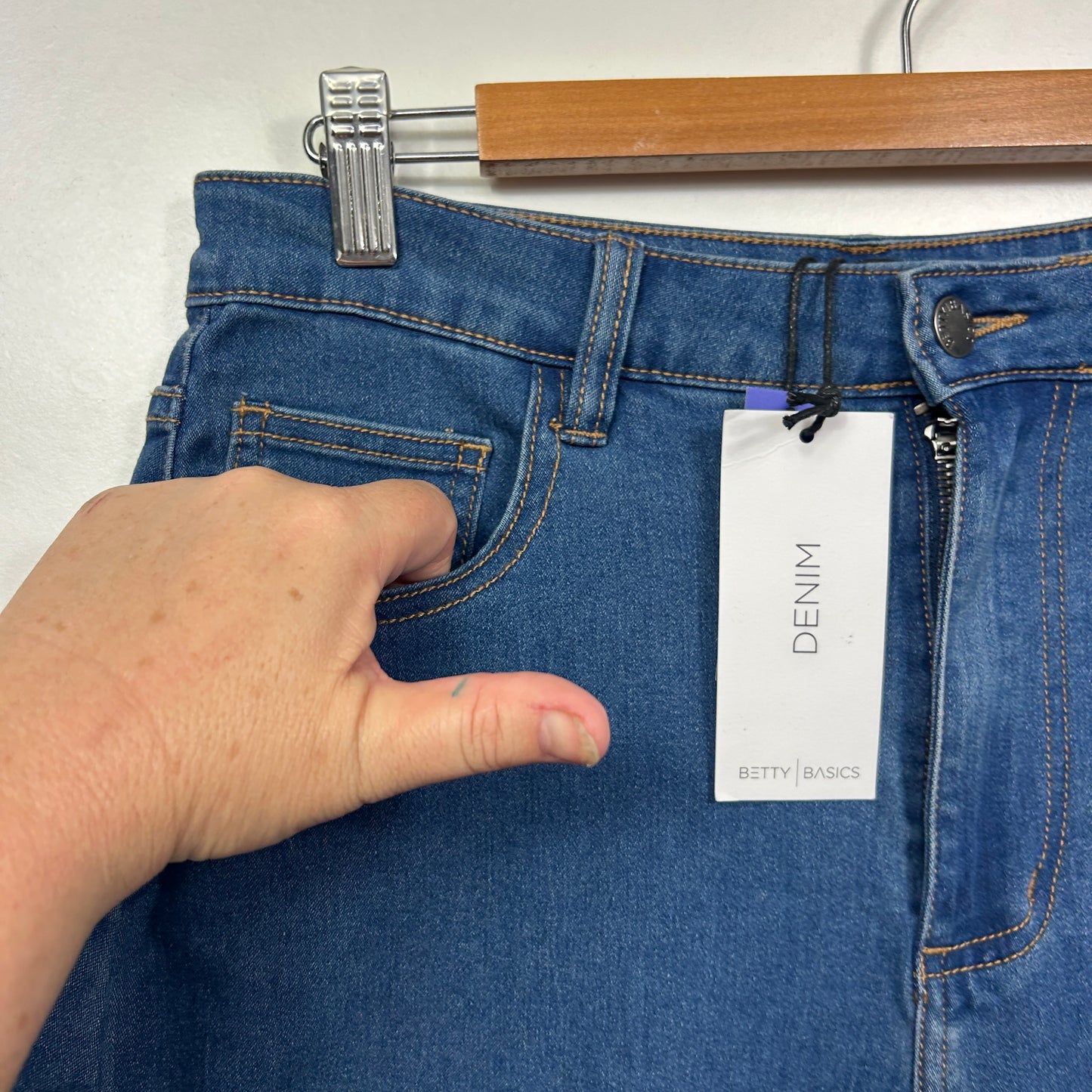 Pretty Basics Tabitha Crop Jeans - True Blue - Size 12