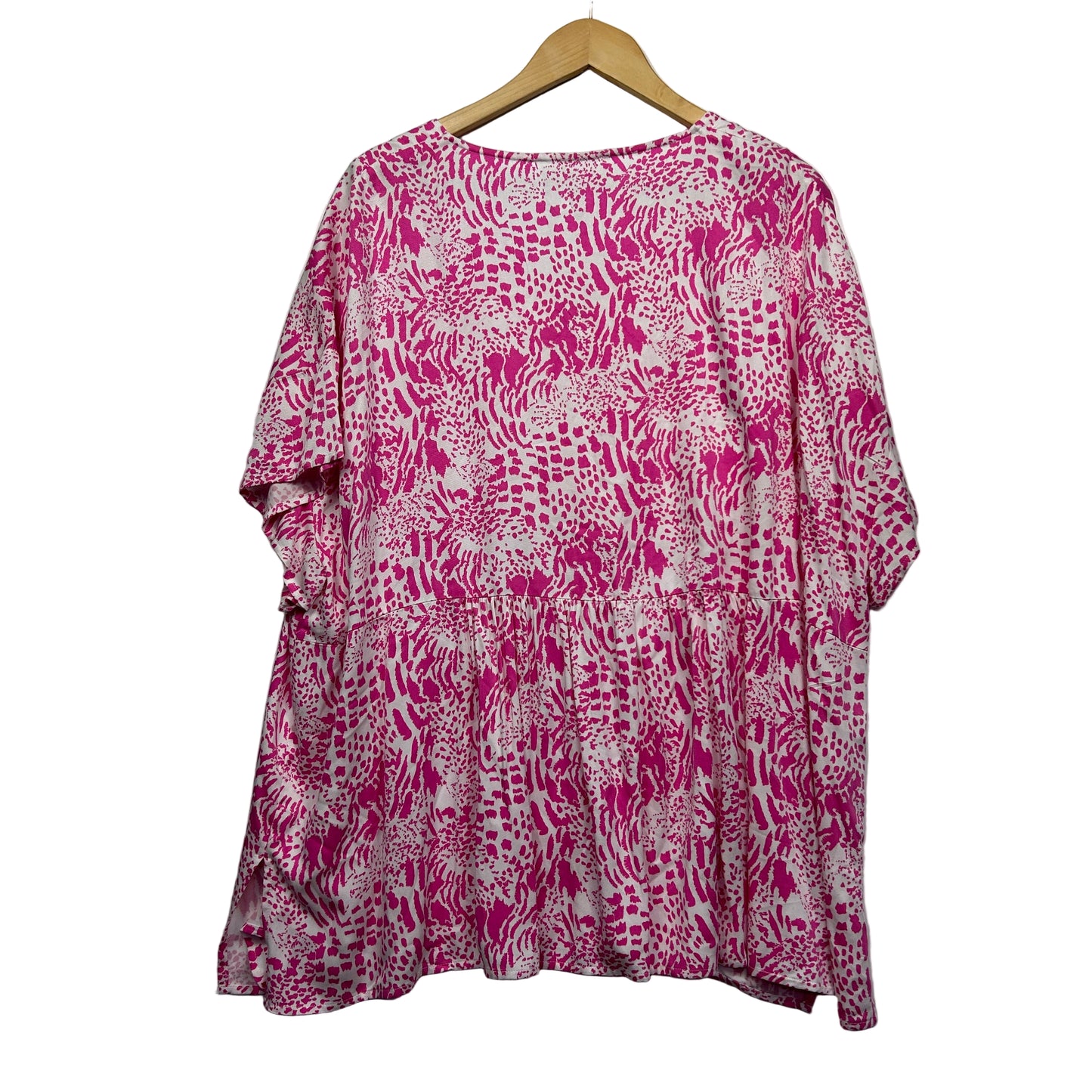 Betty Basics Top Size 22 Plus Pink White Short Sleeve Viscose