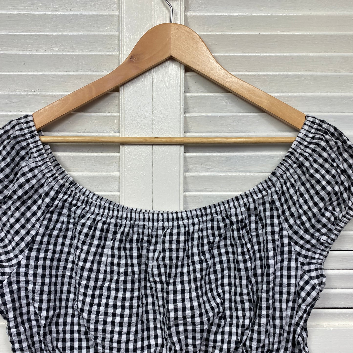 Lily Loves Crop Top Size 16 Black White Gingham Check