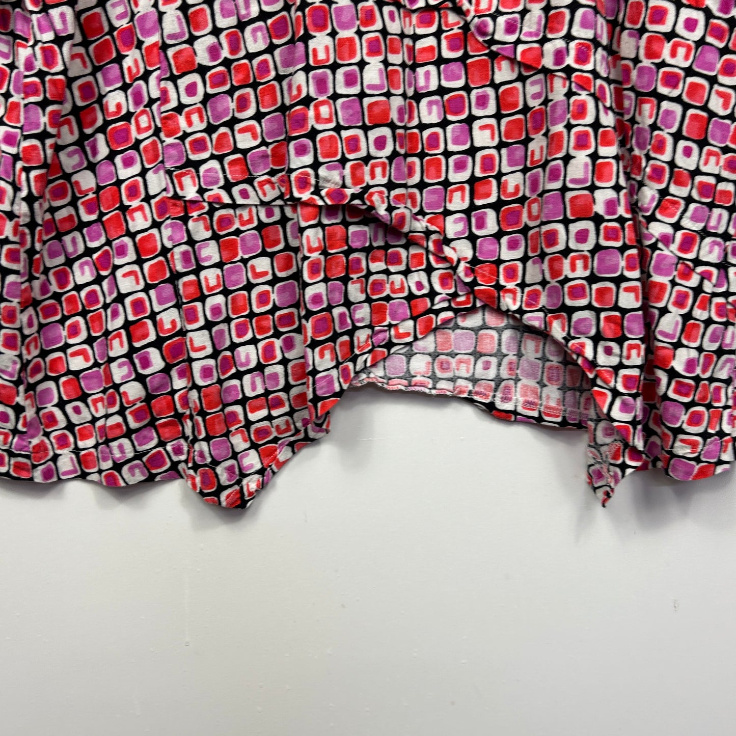 Noni-B Geometric Print Top - Size 18