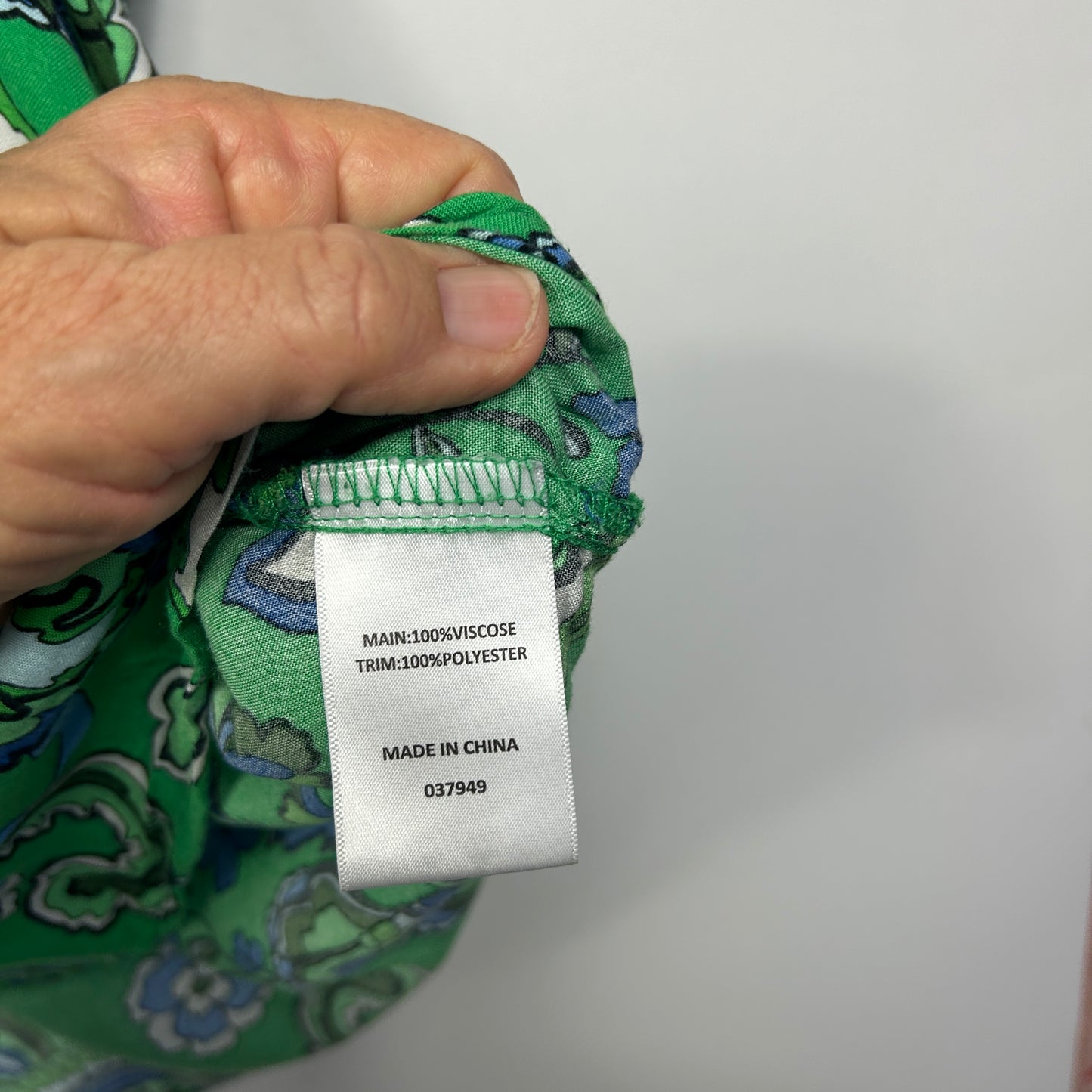 Sussan Green Blue White Paisley Floral Print Button Up Top - Size XL