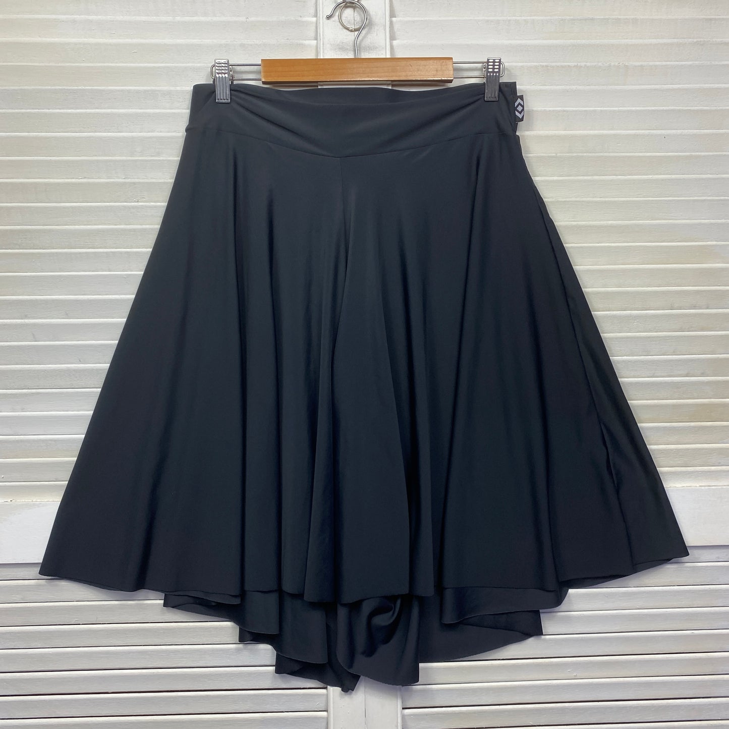 Exoticathletica Skater Skirt Size XL Black Knee Length Activewear