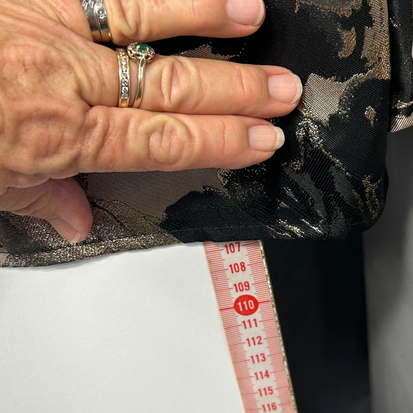 Liz Jordan Black and Gold Brocade Evening Cocktail Dress - Size 14