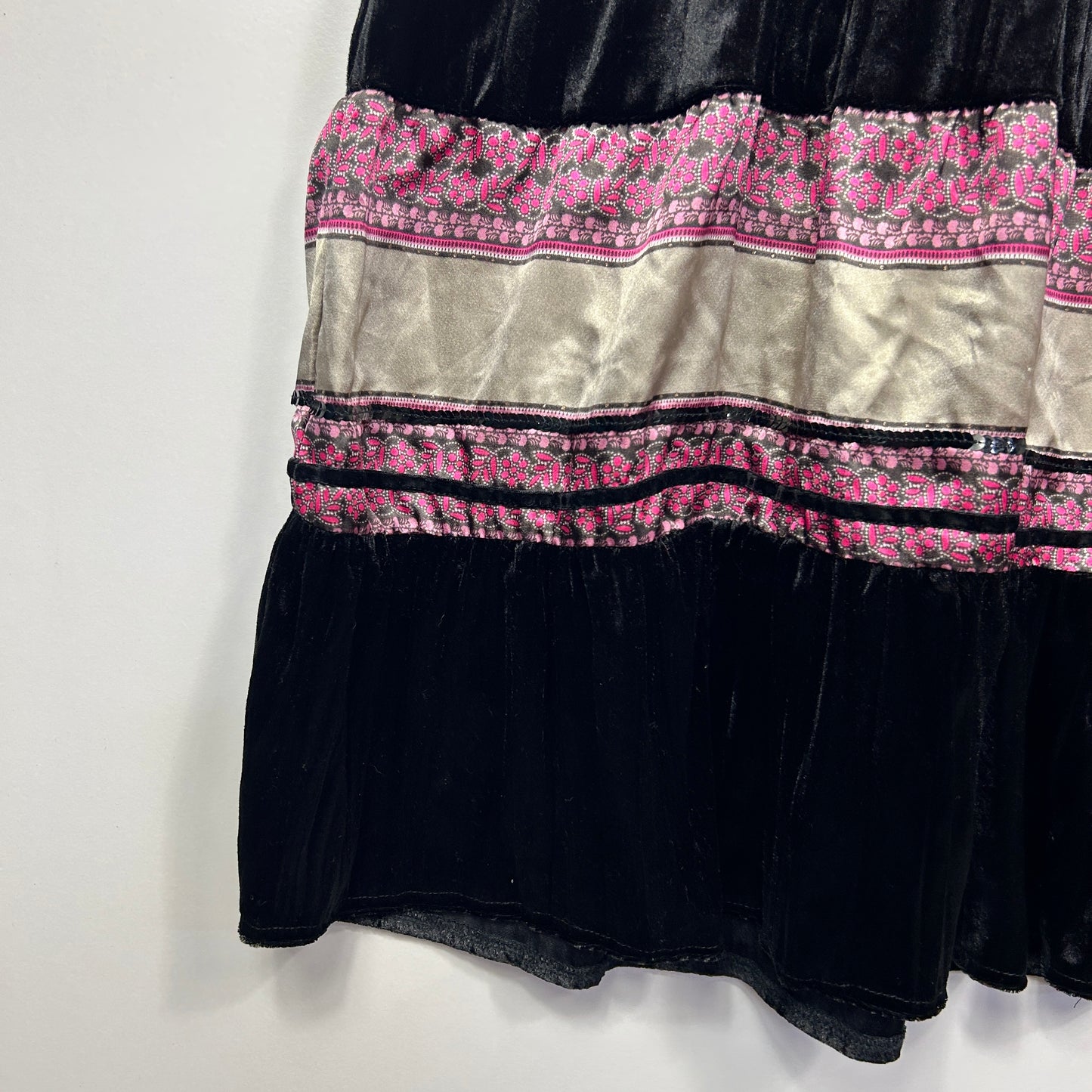 Vintage 1626 Sixteen Twentysix Black Velvet Tiered Boho Maxi Skirt - Size 18