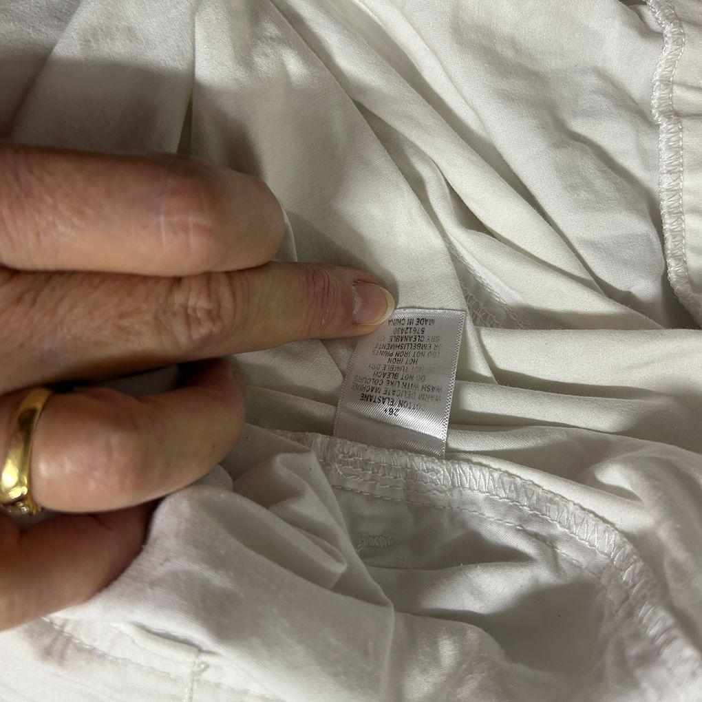 Belle Curve White Cotton Shorts - Size 26
