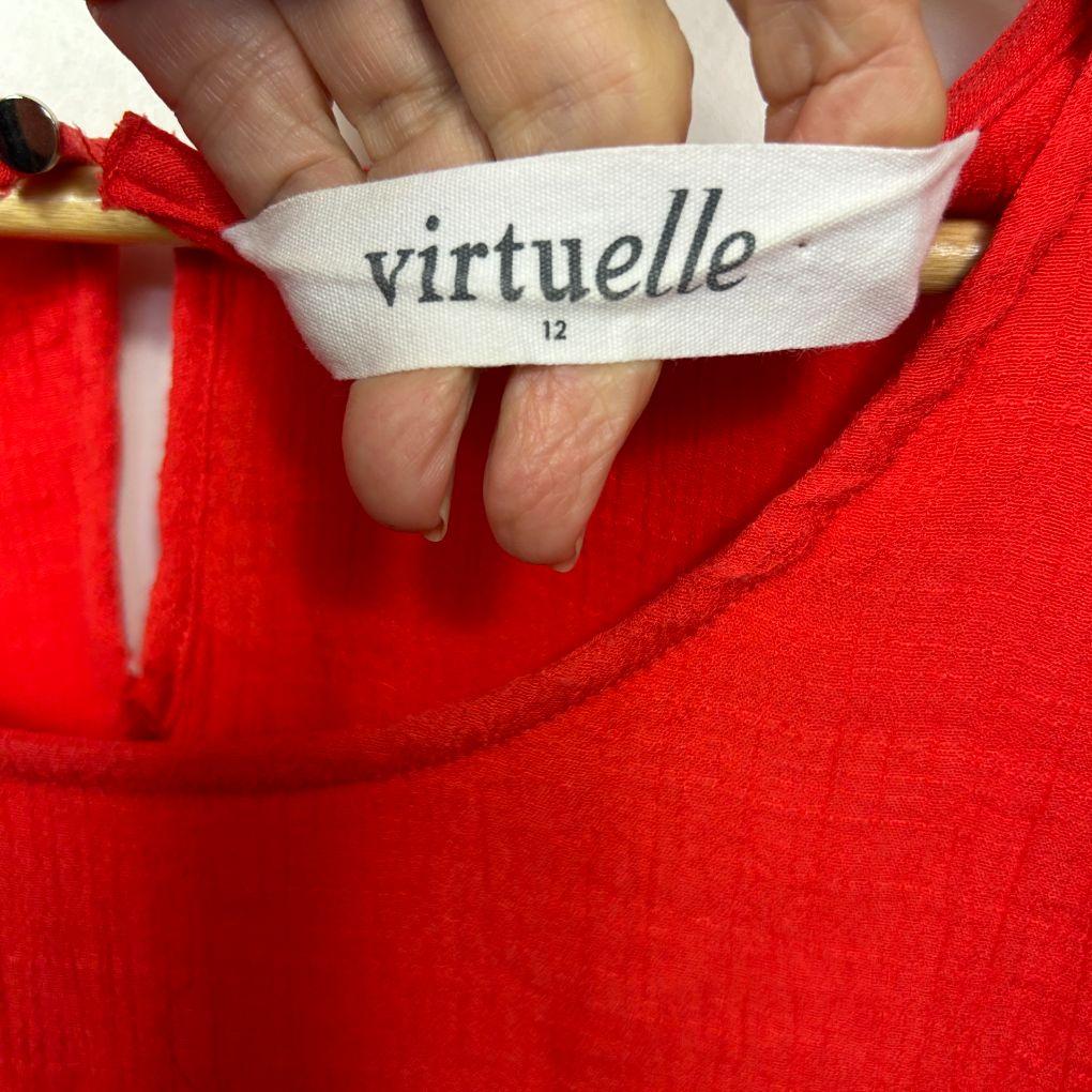 Virtuelle Red Asymmetric Top - Size 12