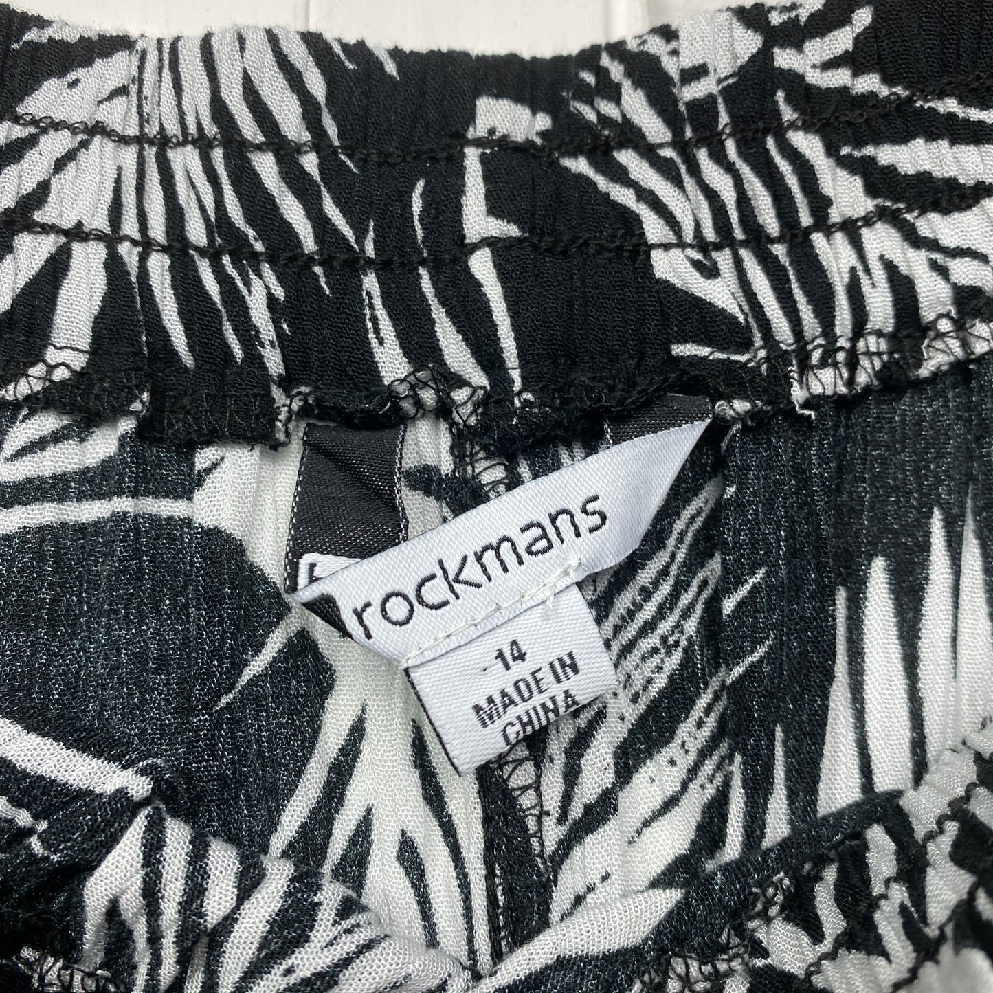 Rockmans Maxi Skirt Size 14 Black White Floral Leaf Elastic Waist Viscose