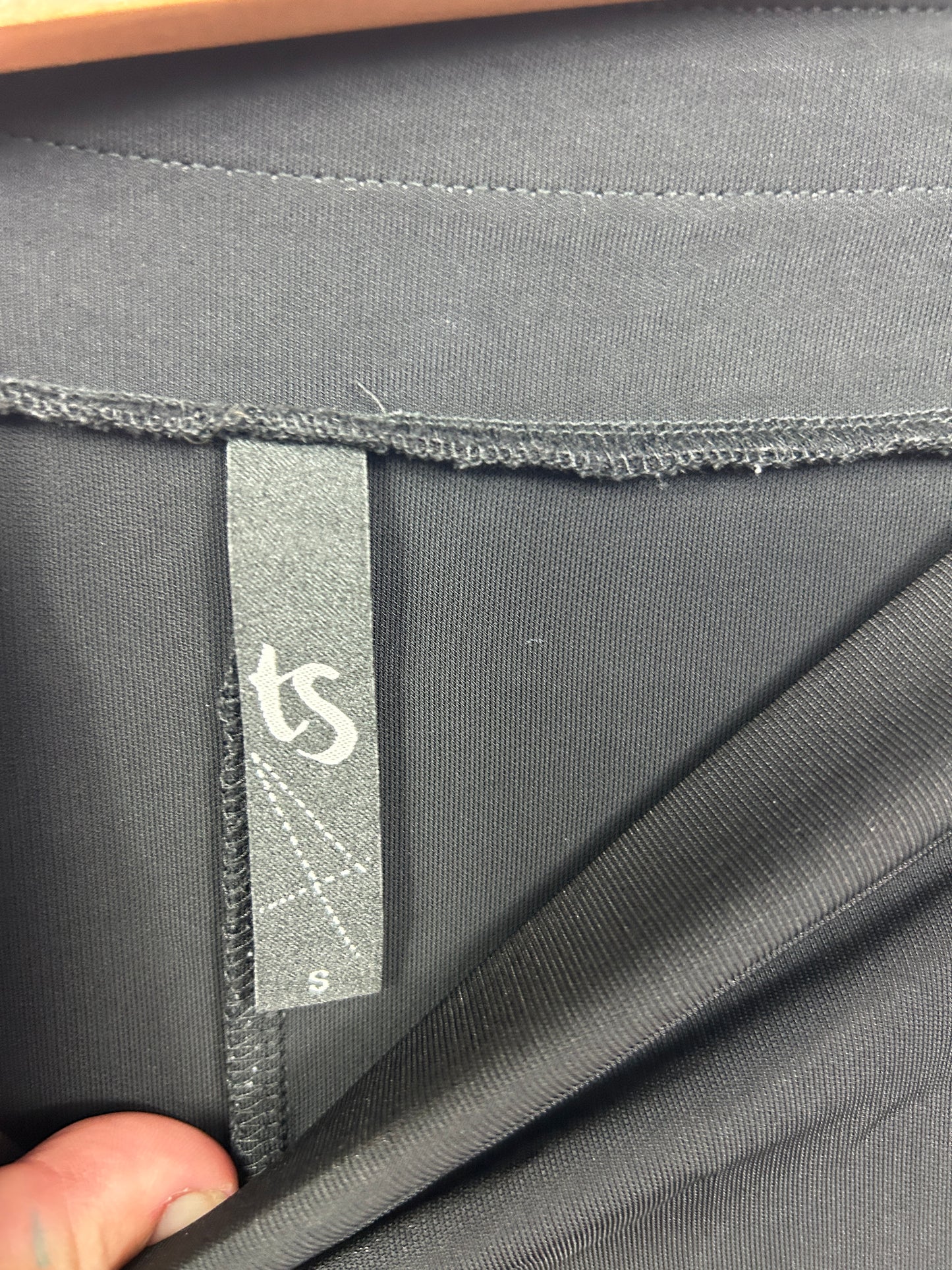 Taking Shape Black Maxi Skirt with Pockets - Size 16