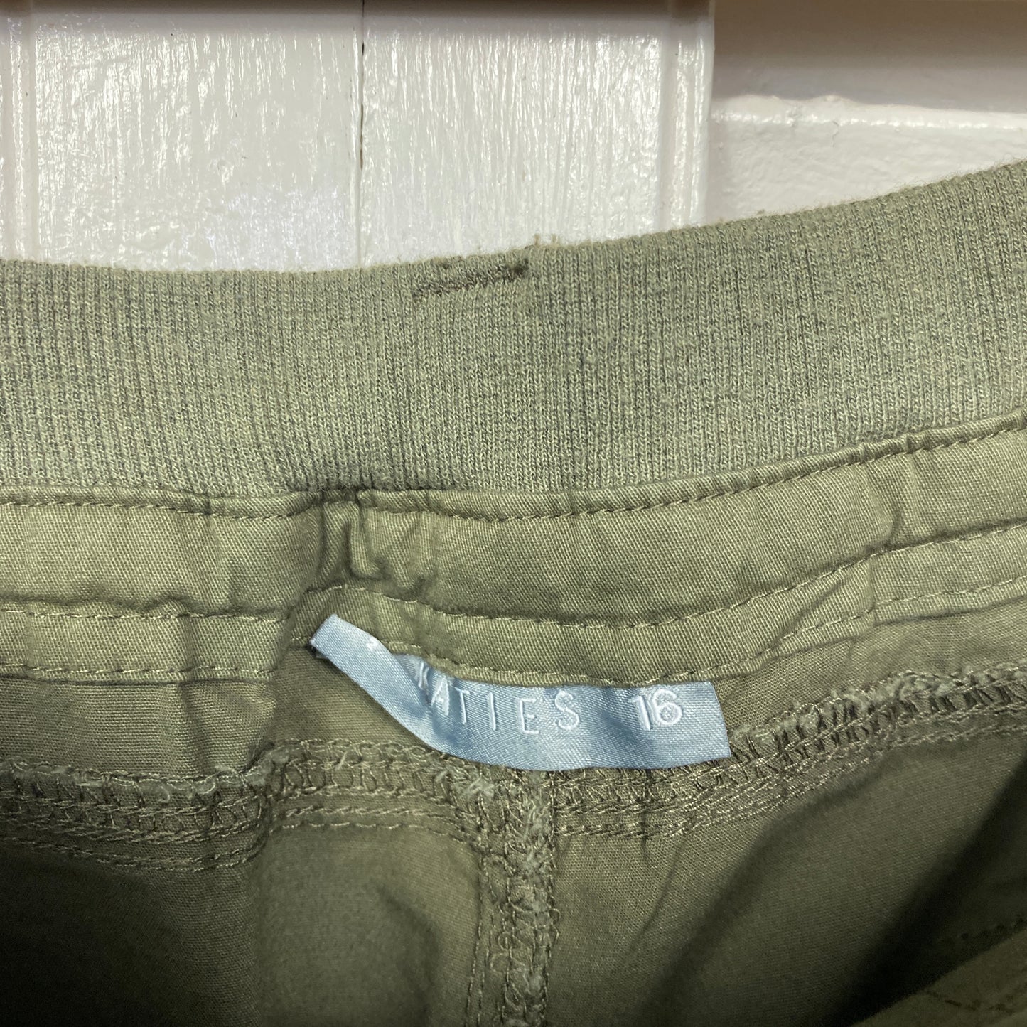 Katies Cargo Pants Size 16 Green Pockets Zip Fly