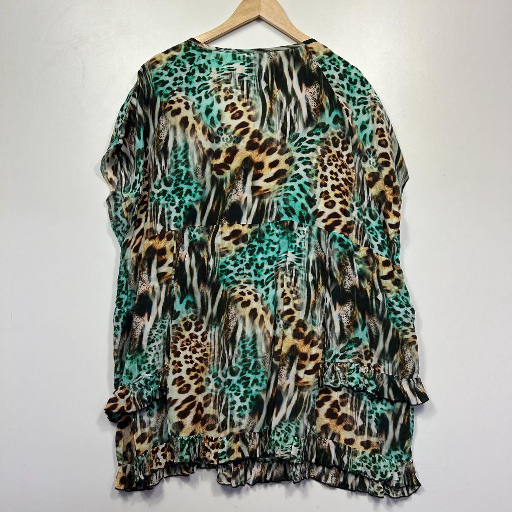 Taking Shape Green Leopard Print Top - Size 20