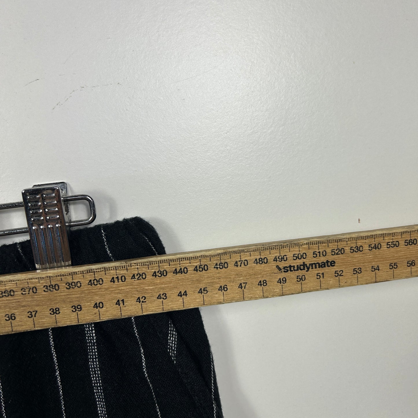 Millers Black White Pinstripe Linen Blend Shorts - Size 14