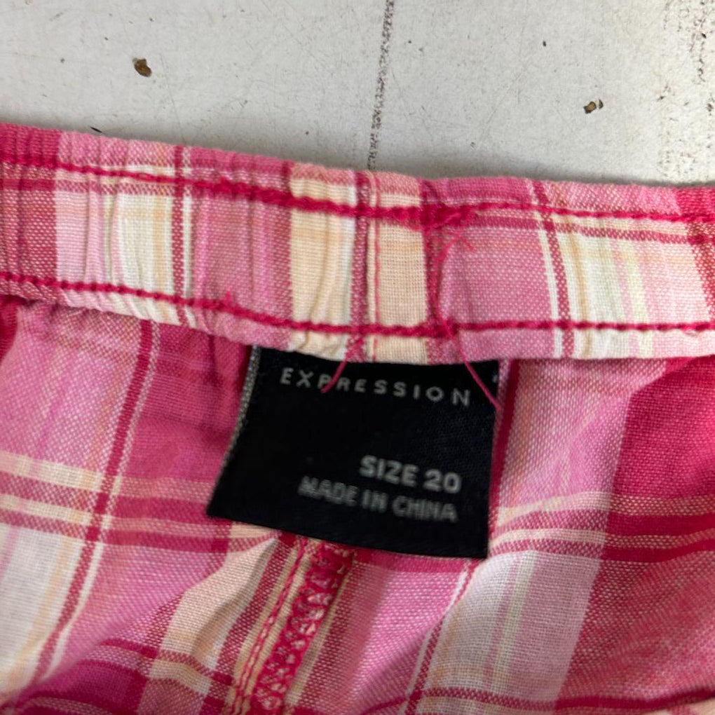 Vintage Expression Pink Check Cotton Shorts - Size 20