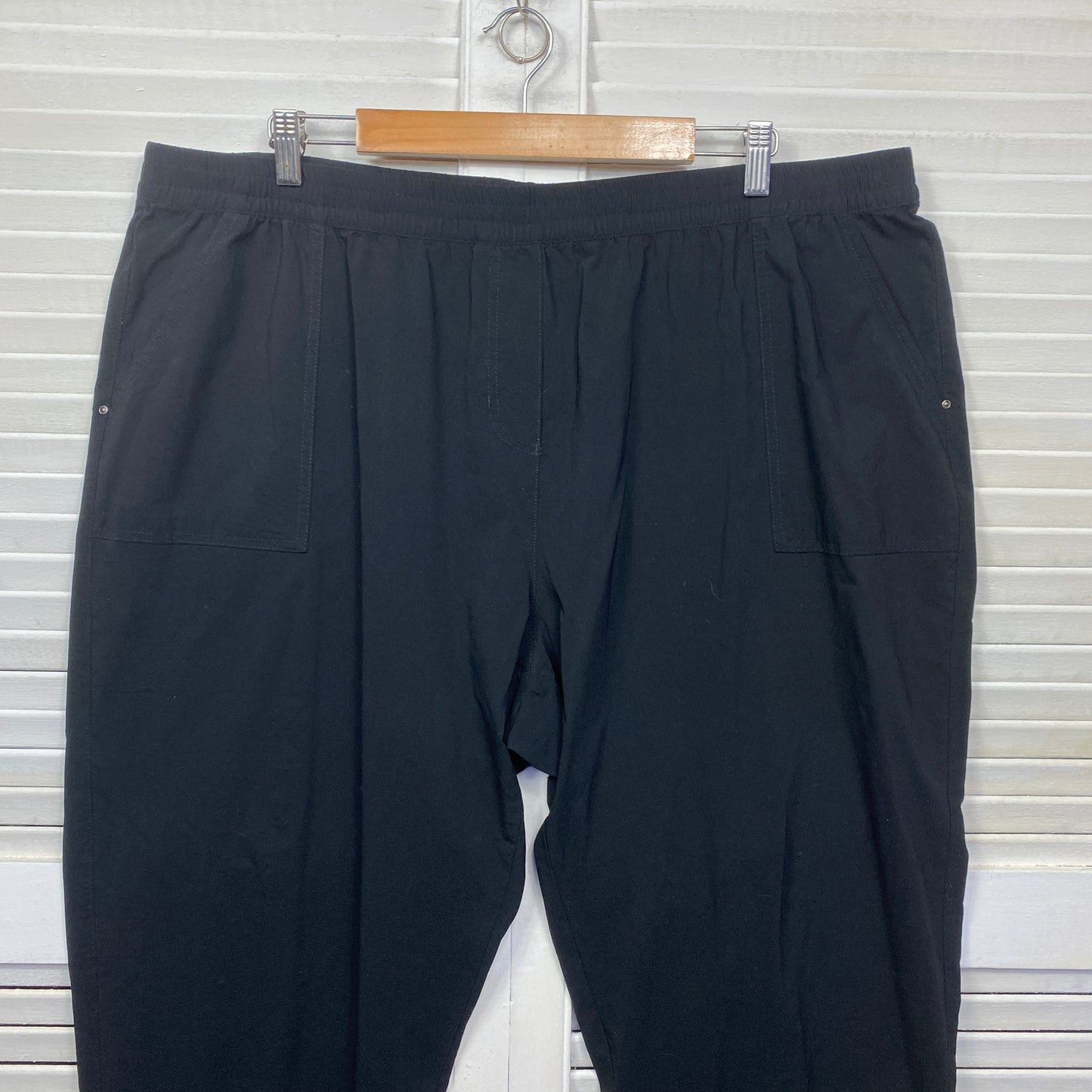 Virtuelle Cropped Pants Size 22 Plus Black Pockets Viscose Blend