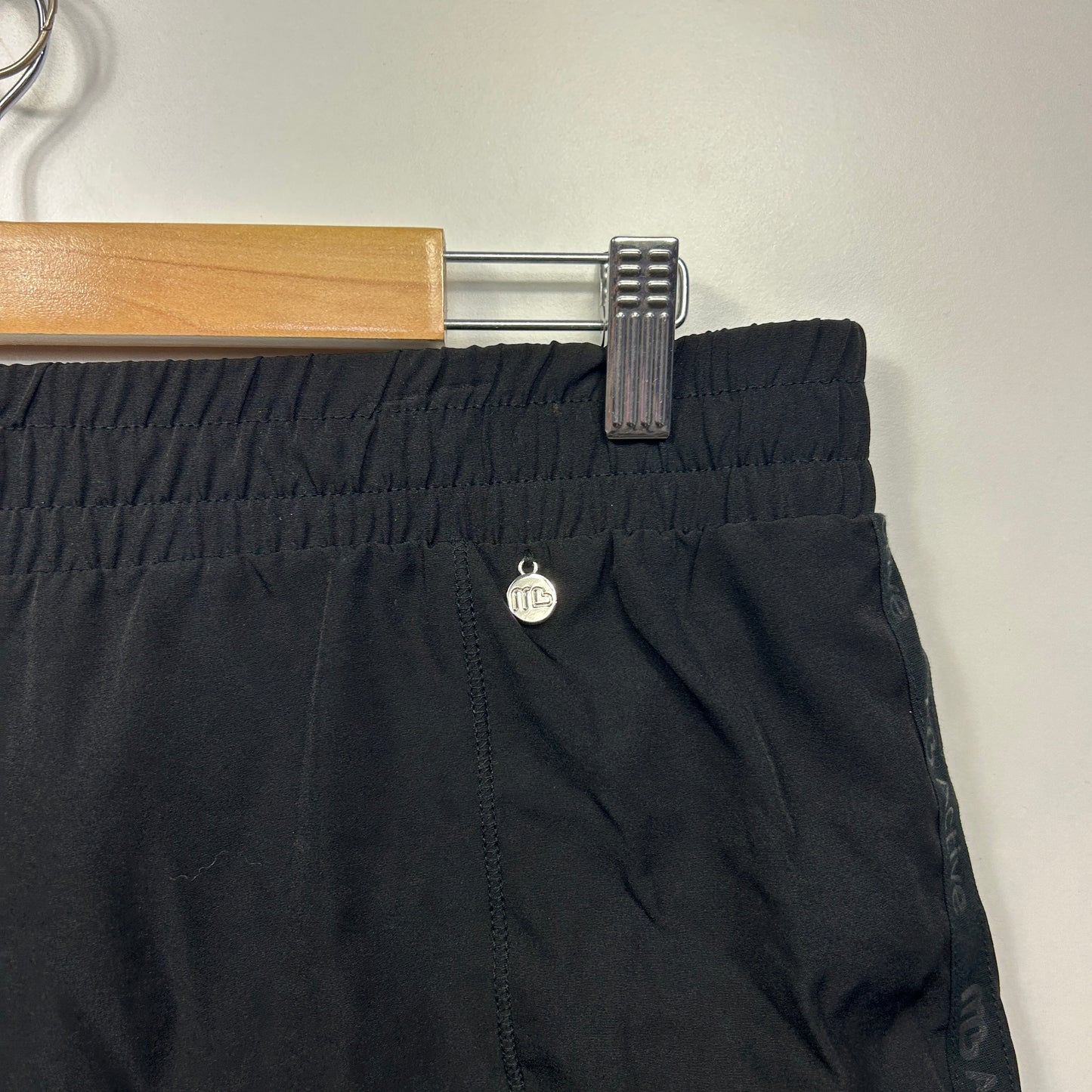 Michelle Bridges Running Shorts Size 16 Black Activewear