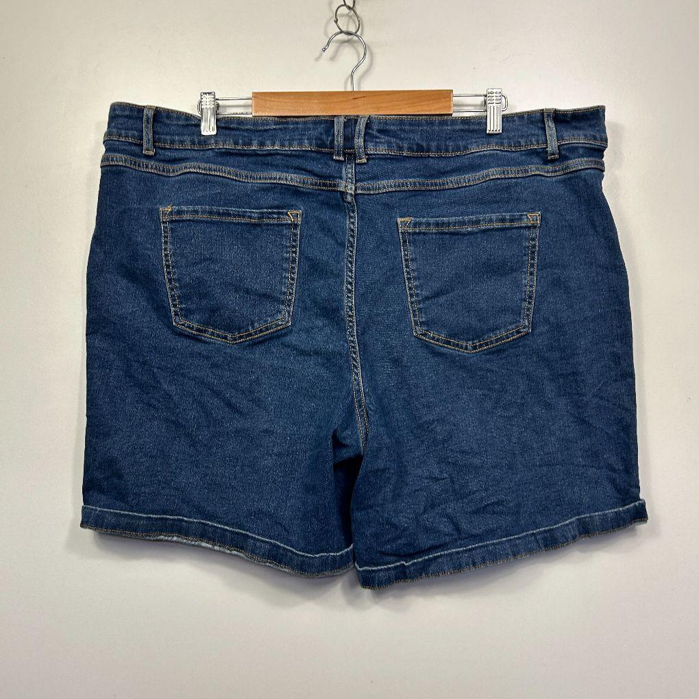 Avella Blue Denim Shorts - Size 22