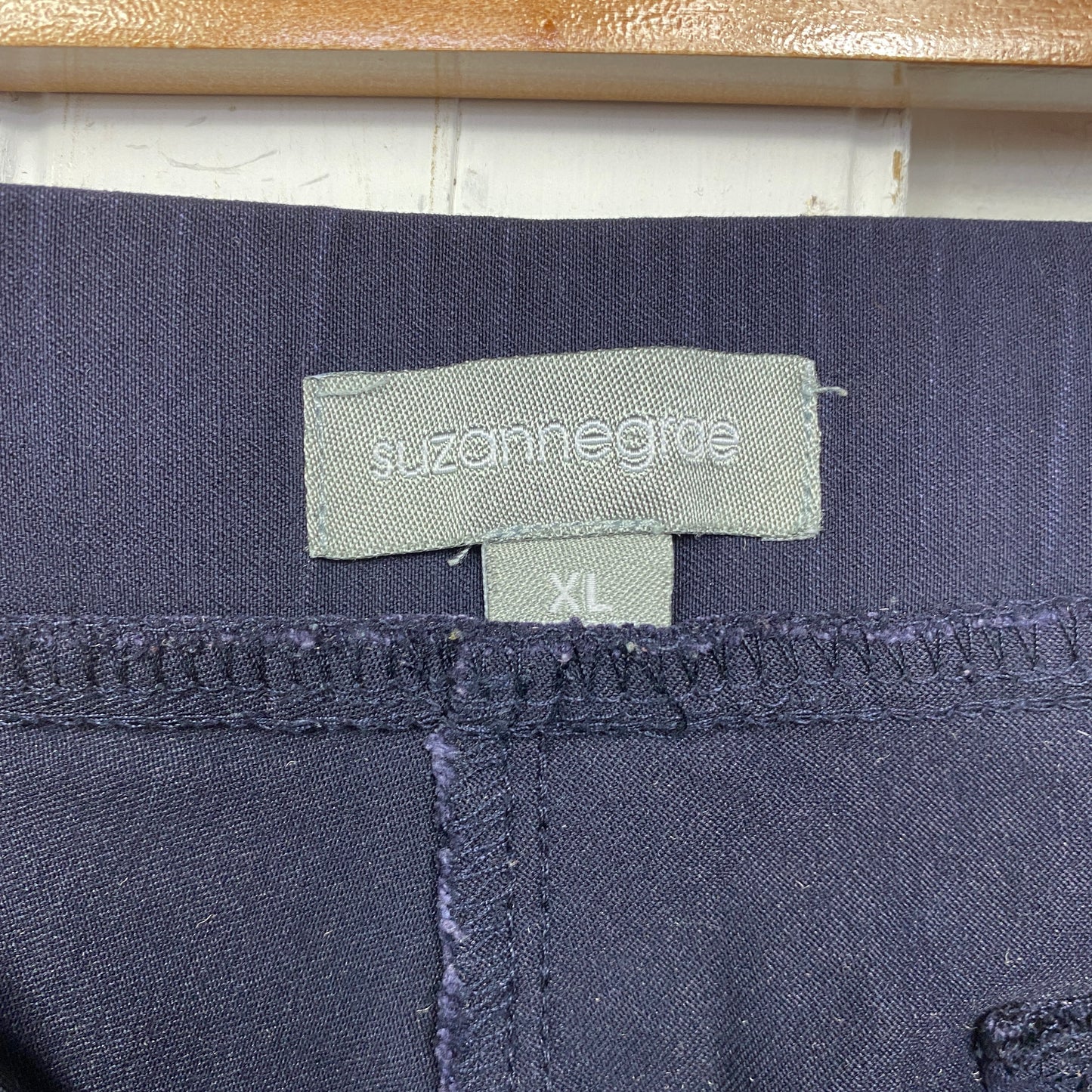 Suzanne Grae Cropped Pants Size XL Navy Blue