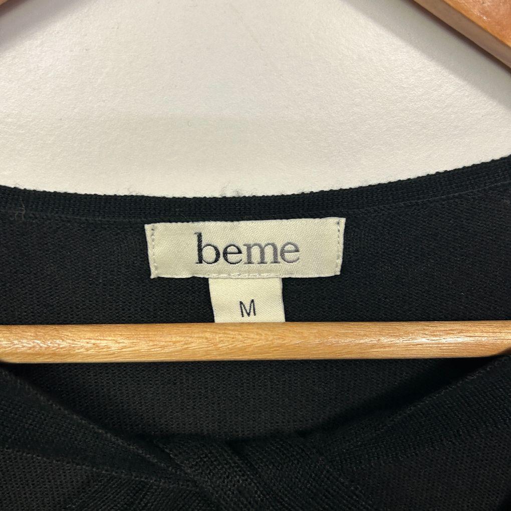 beme Black V-Neck Top - Size 18/M