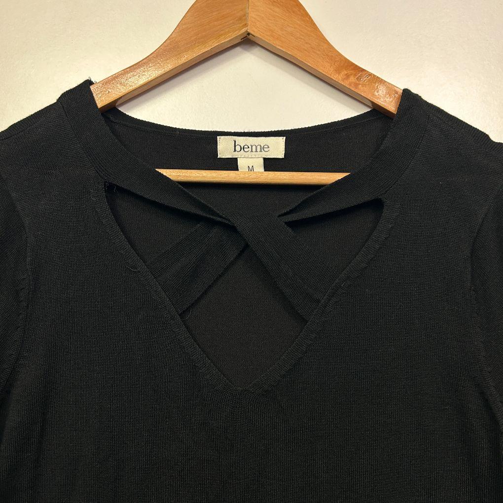 beme Black V-Neck Top - Size 18/M