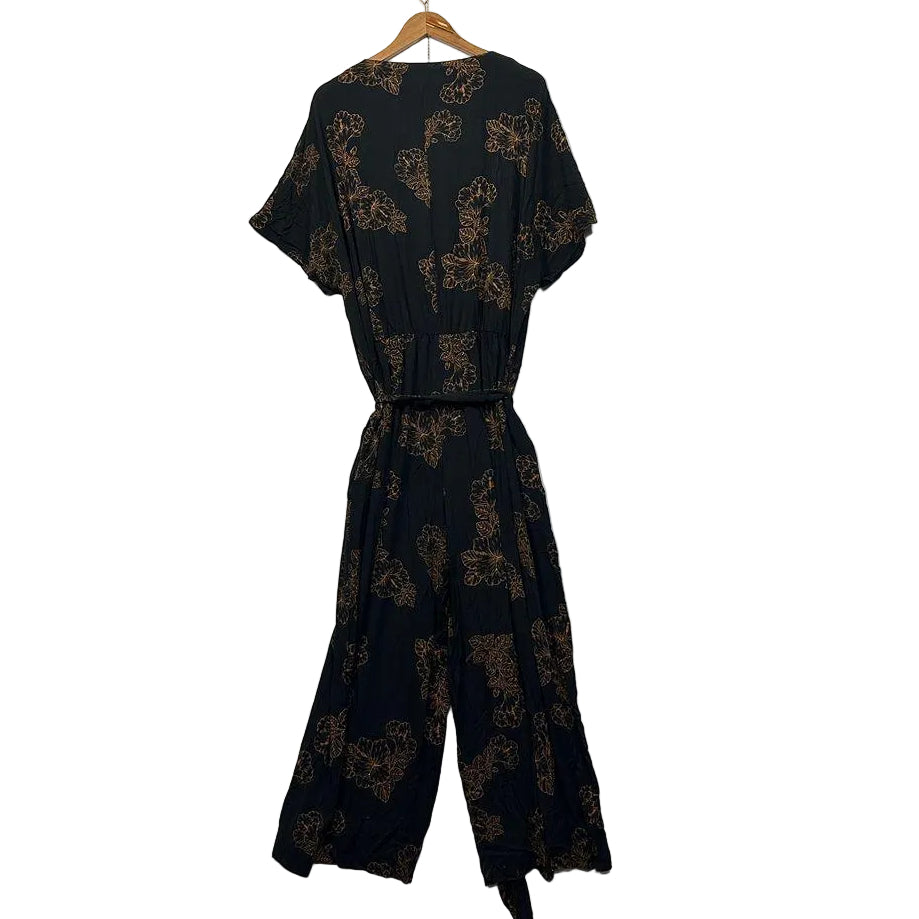 17 Sundays Black Jumpsuit - Size 22