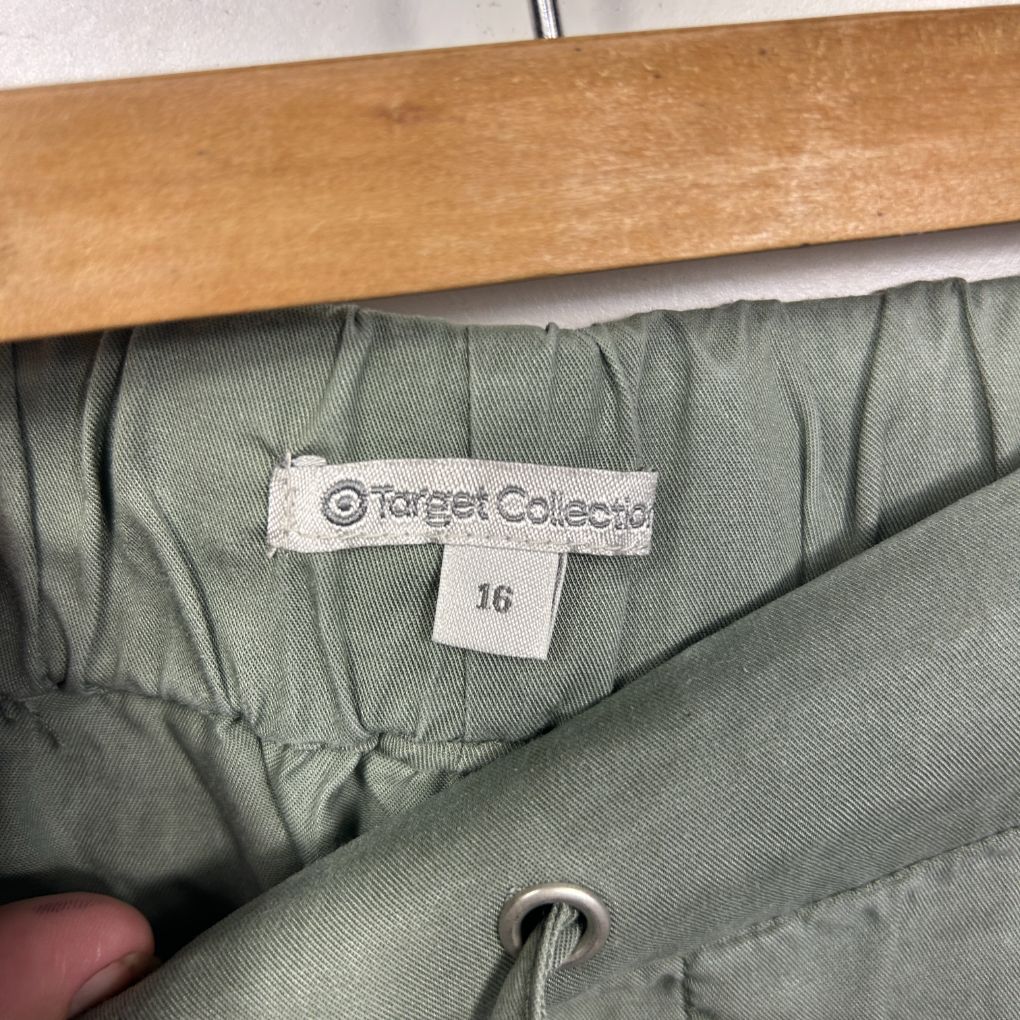 Target Collection Sage Cargo Shorts - Size 16