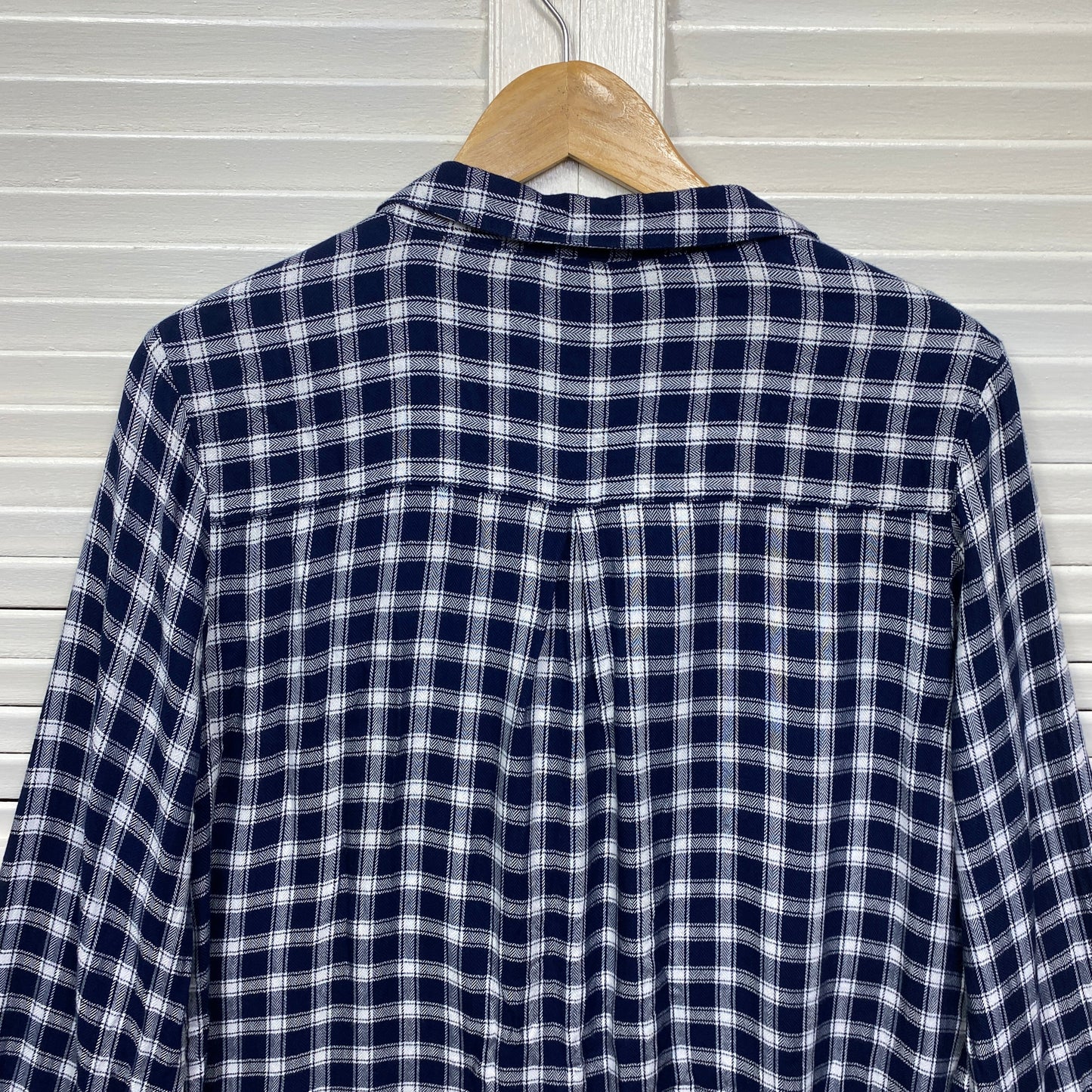 & Me Top Size 16 Long Sleeve Check Blue White