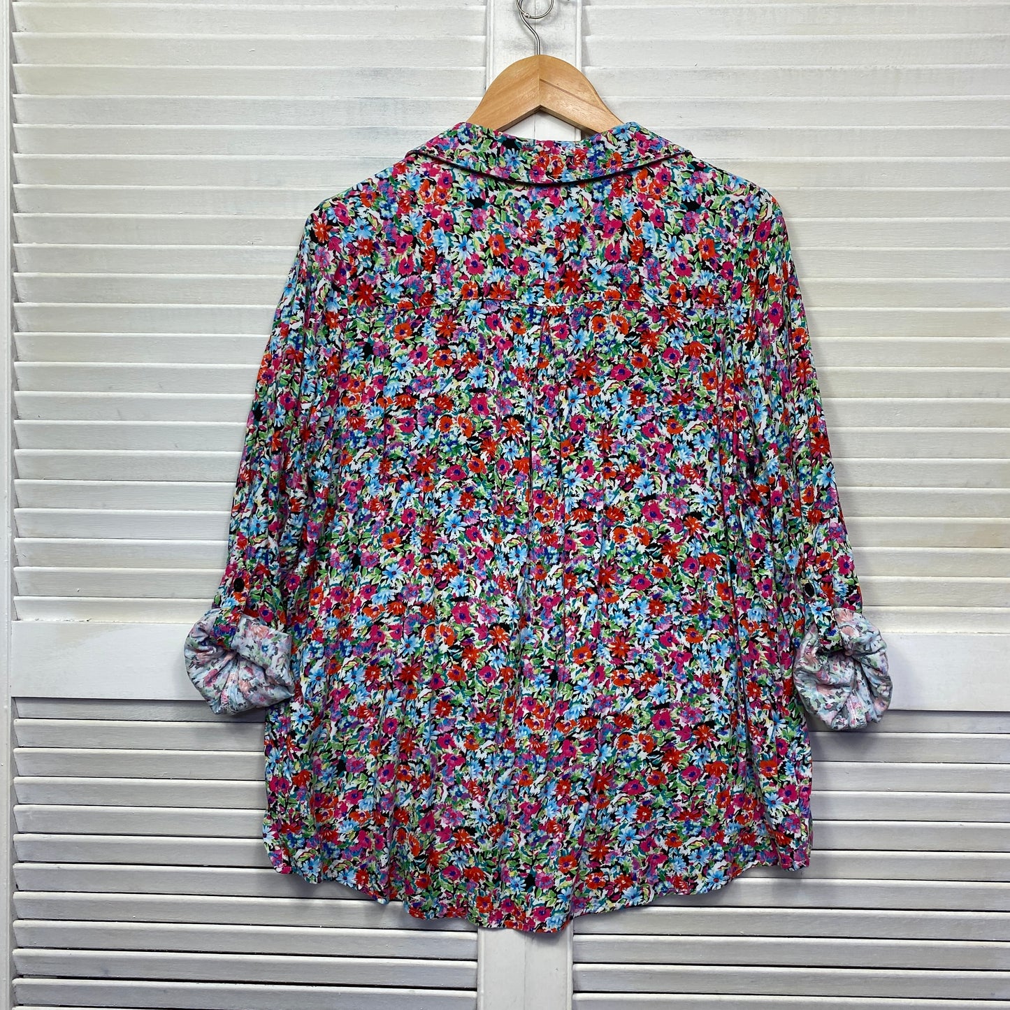 Rockmans Top Size 14 Multicoloured Floral Roll Tab Sleeve Viscose