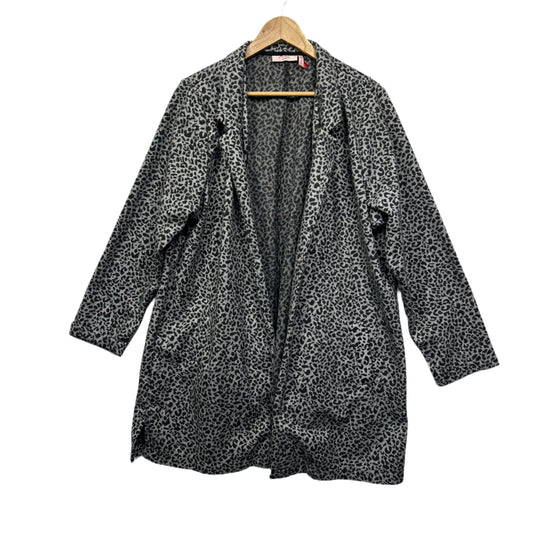Millers Jacket Size 22 Grey Long Sleeve Anima Print Pockets