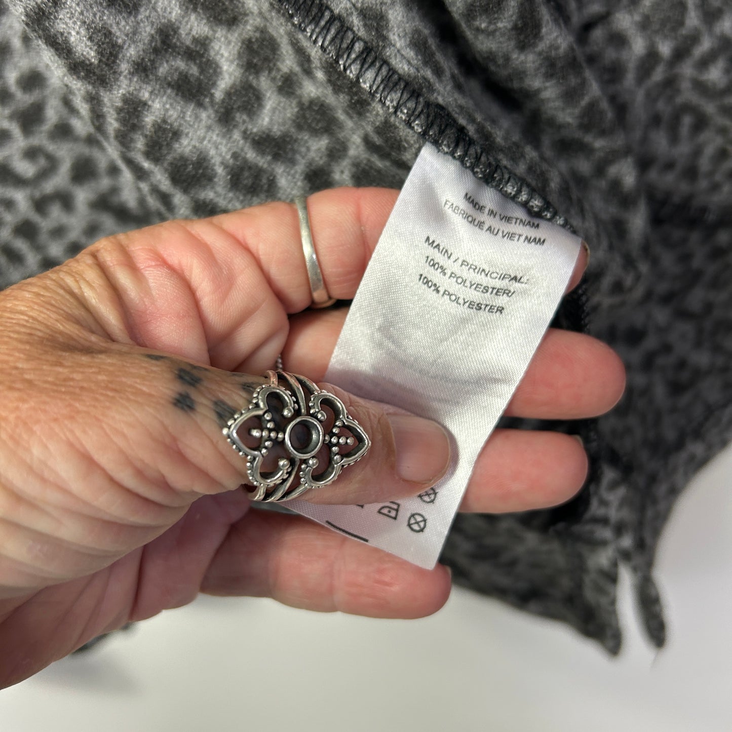 Millers Jacket Size 22 Grey Long Sleeve Anima Print Pockets