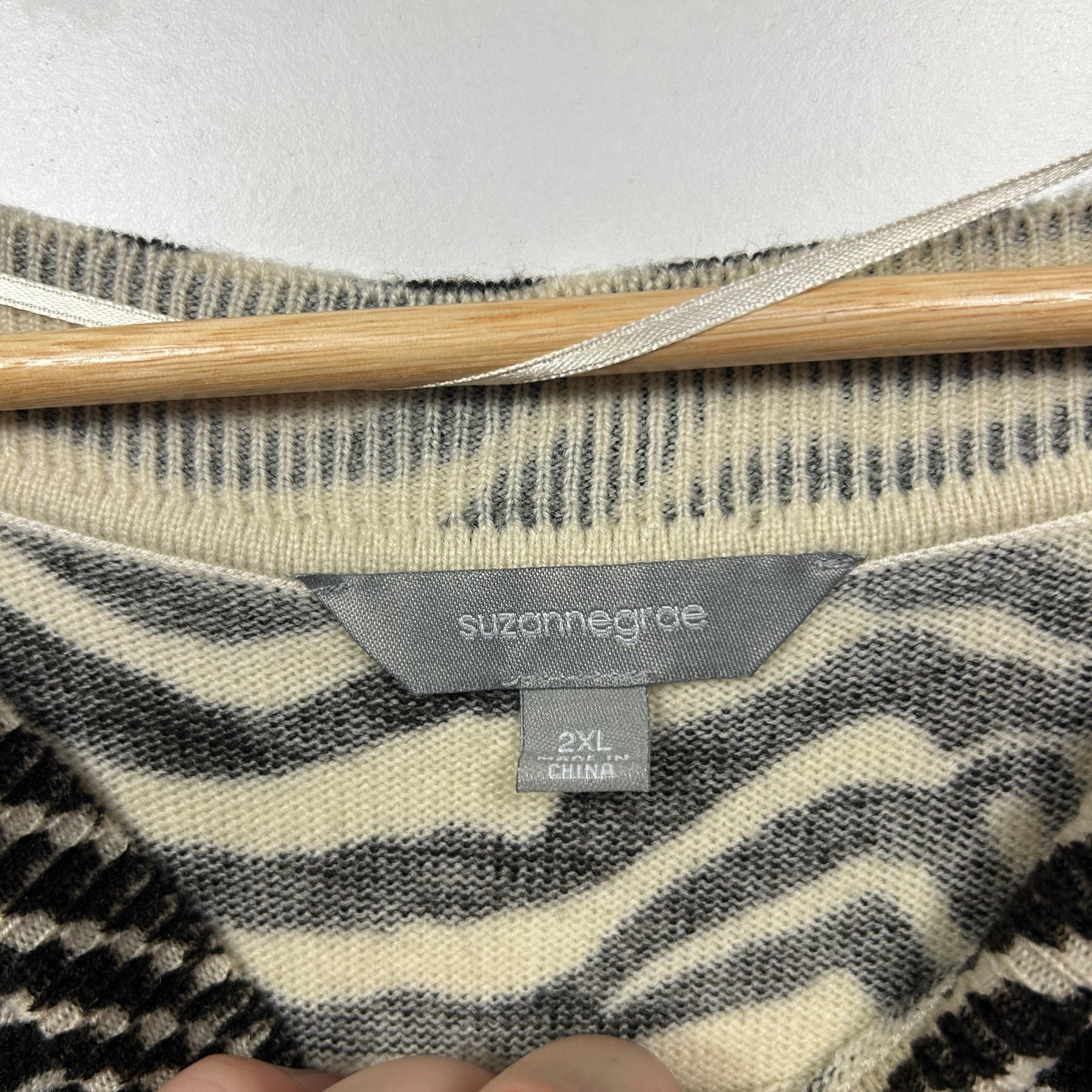 Suzanne Grae Zebra Print Sweater Knit Top - Size 2XL