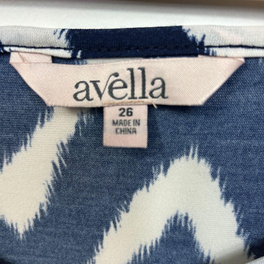 Avella Navy and White Dress - Size 26