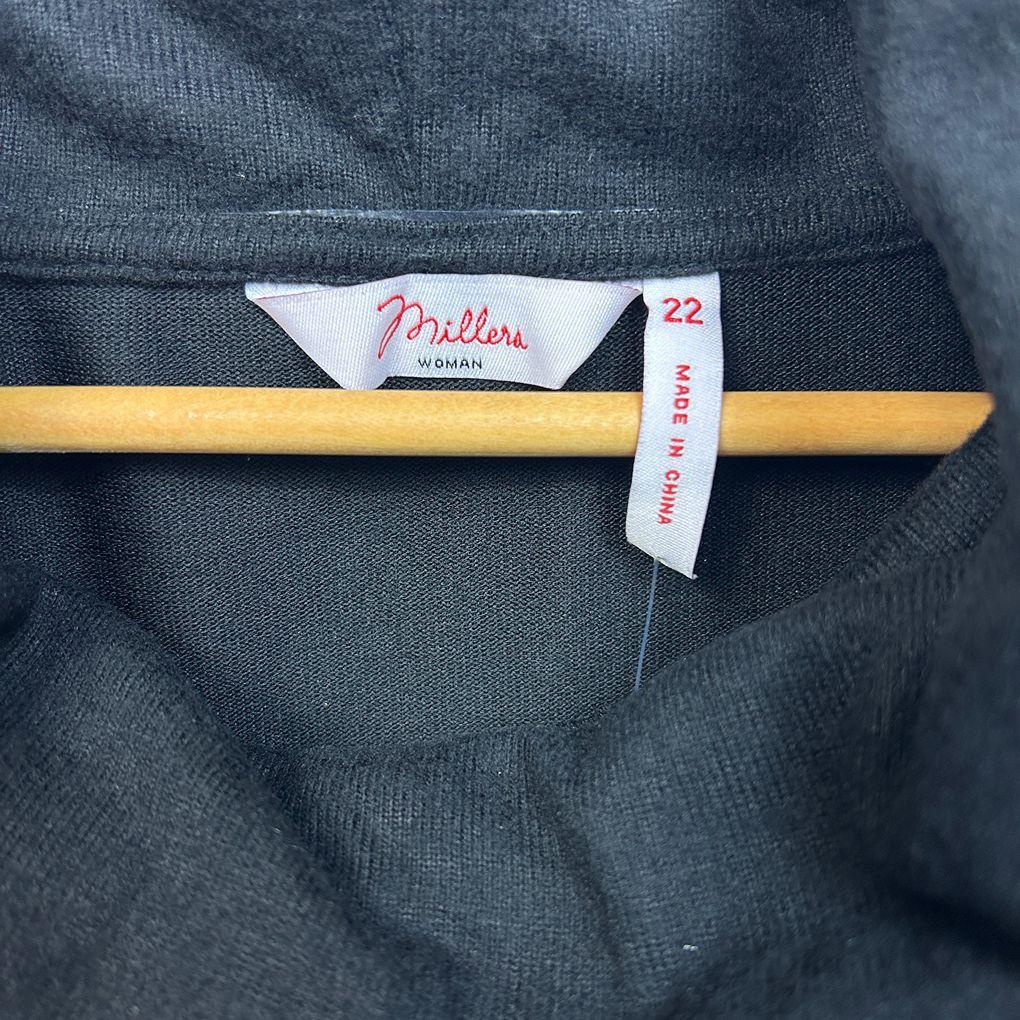 Millers Black Top - Size 22