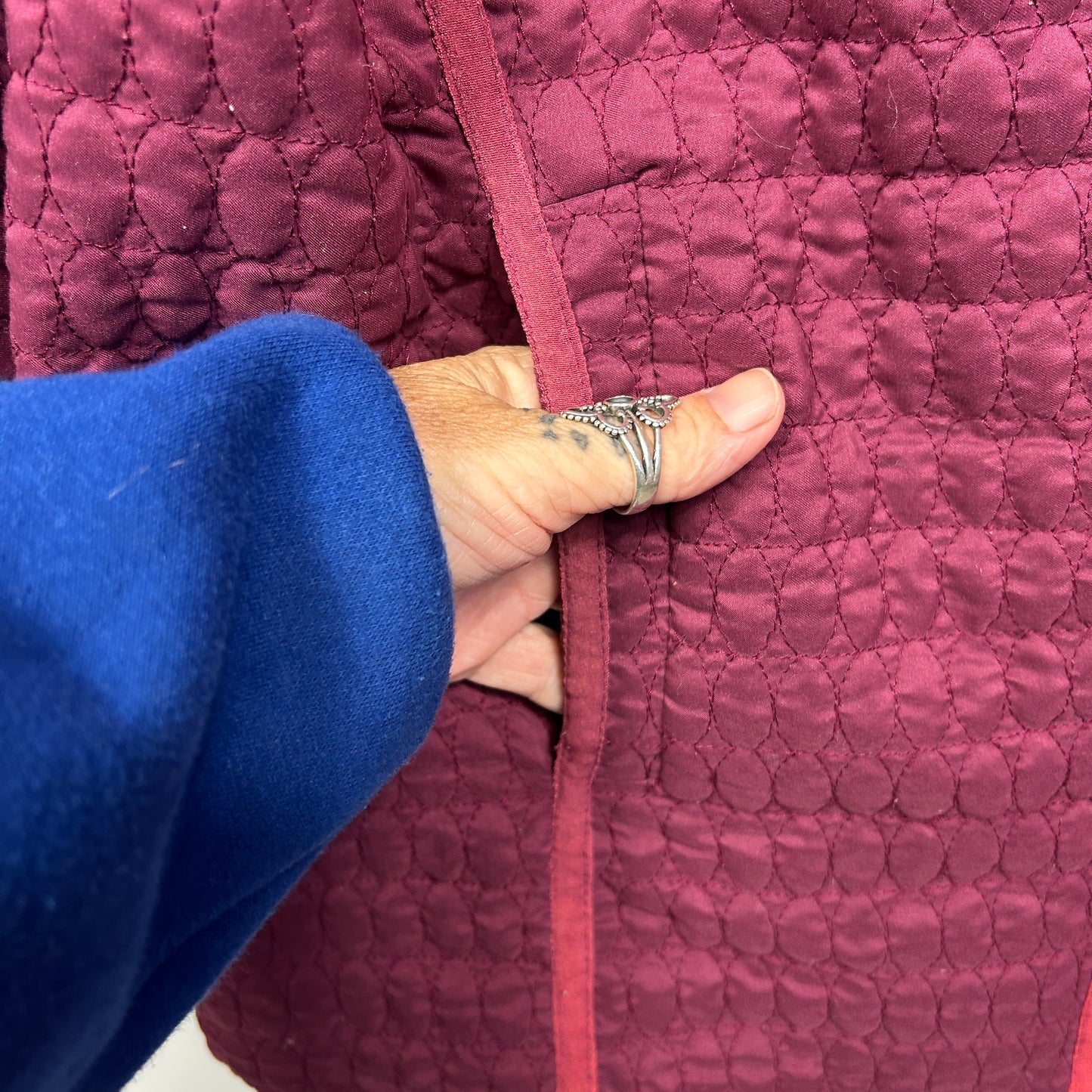 Liz Jordan Quilted Jacket Size Large 14 Maroon Pockets Long Sleeve