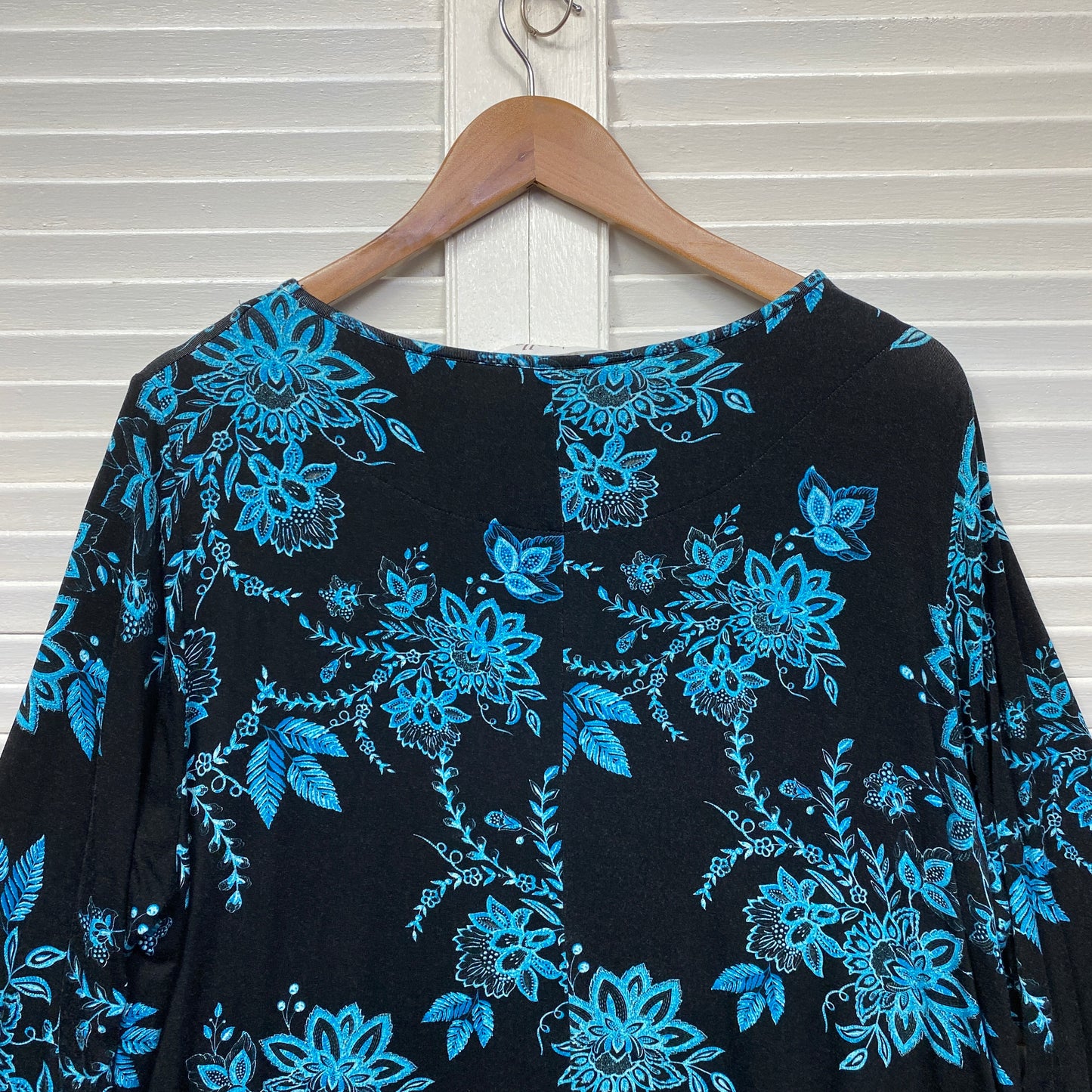 Virtuelle Tunic Top Size 16 Small Black Blue Bamboo Viscose