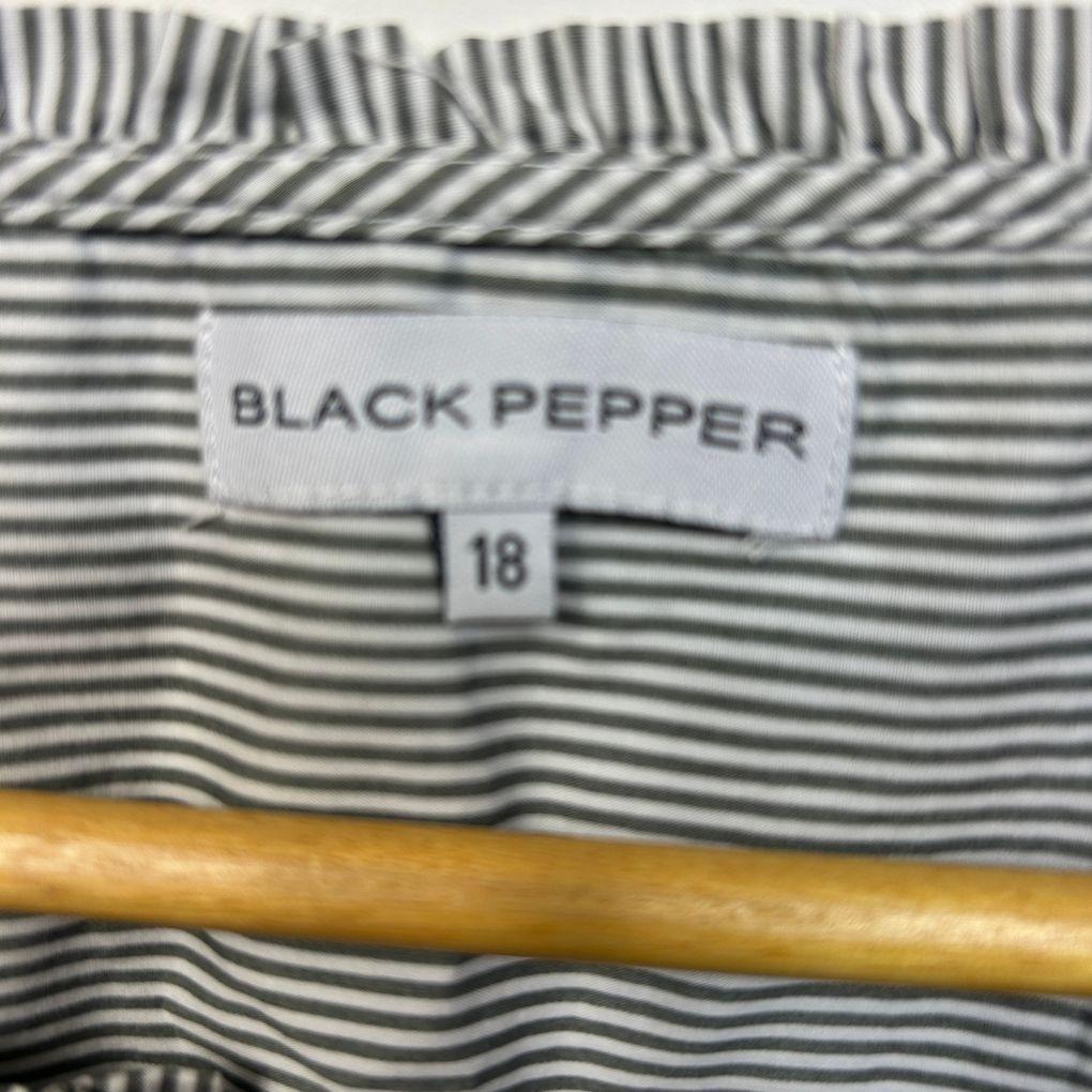 Black Pepper Grey Striped Cotton Top - Size 18