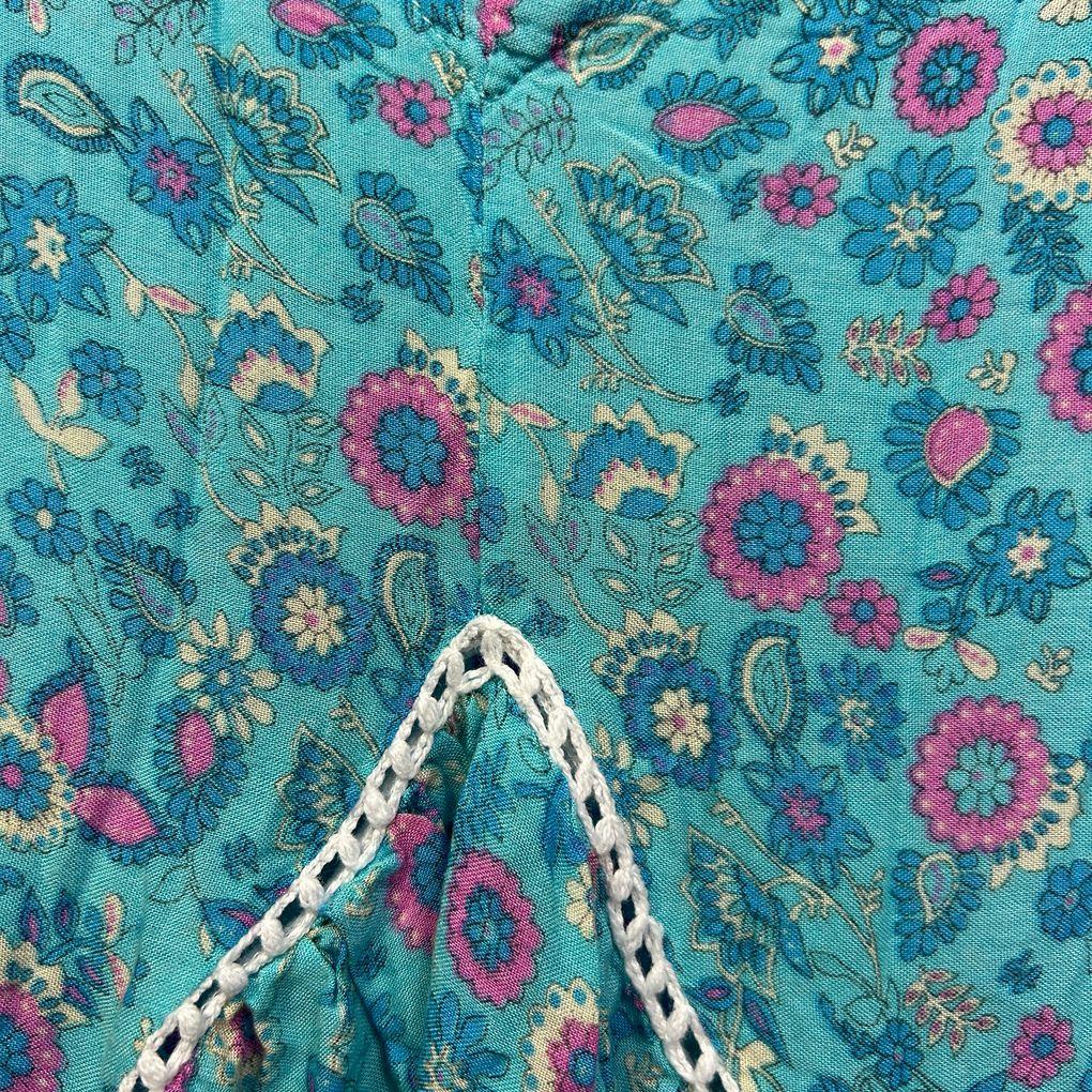 Vine Apparel Blue Floral Peak Maxi Dress - Size M/L