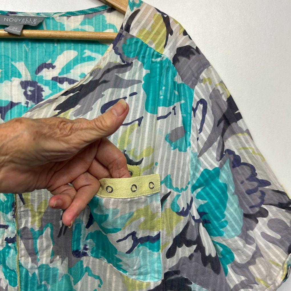 Nouvelle Woman Teal Floral Top -  Size 24