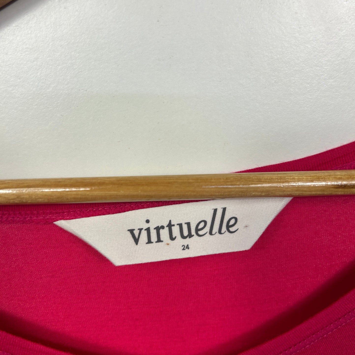 Virtuelle Pink Tunic Top - Size 24