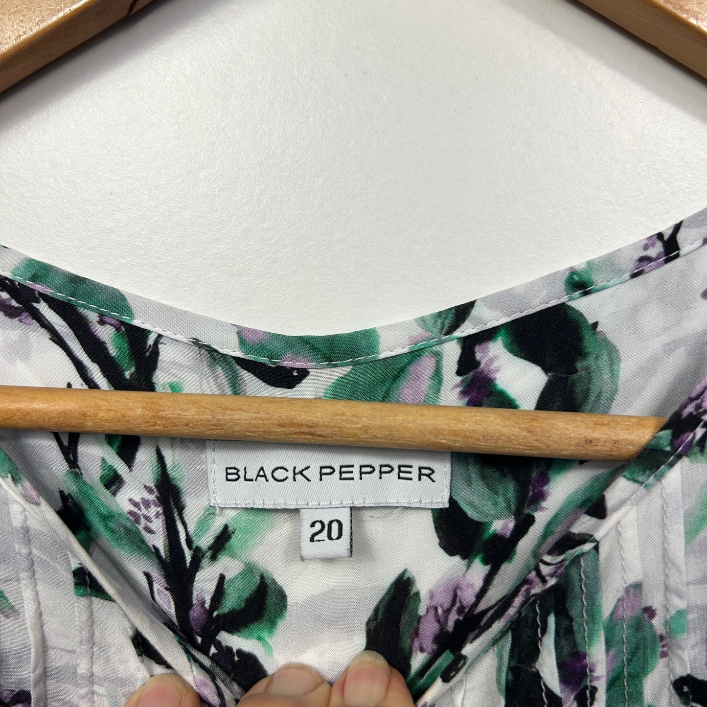 Black Pepper Multicoloured Floral Print Top - Size 20