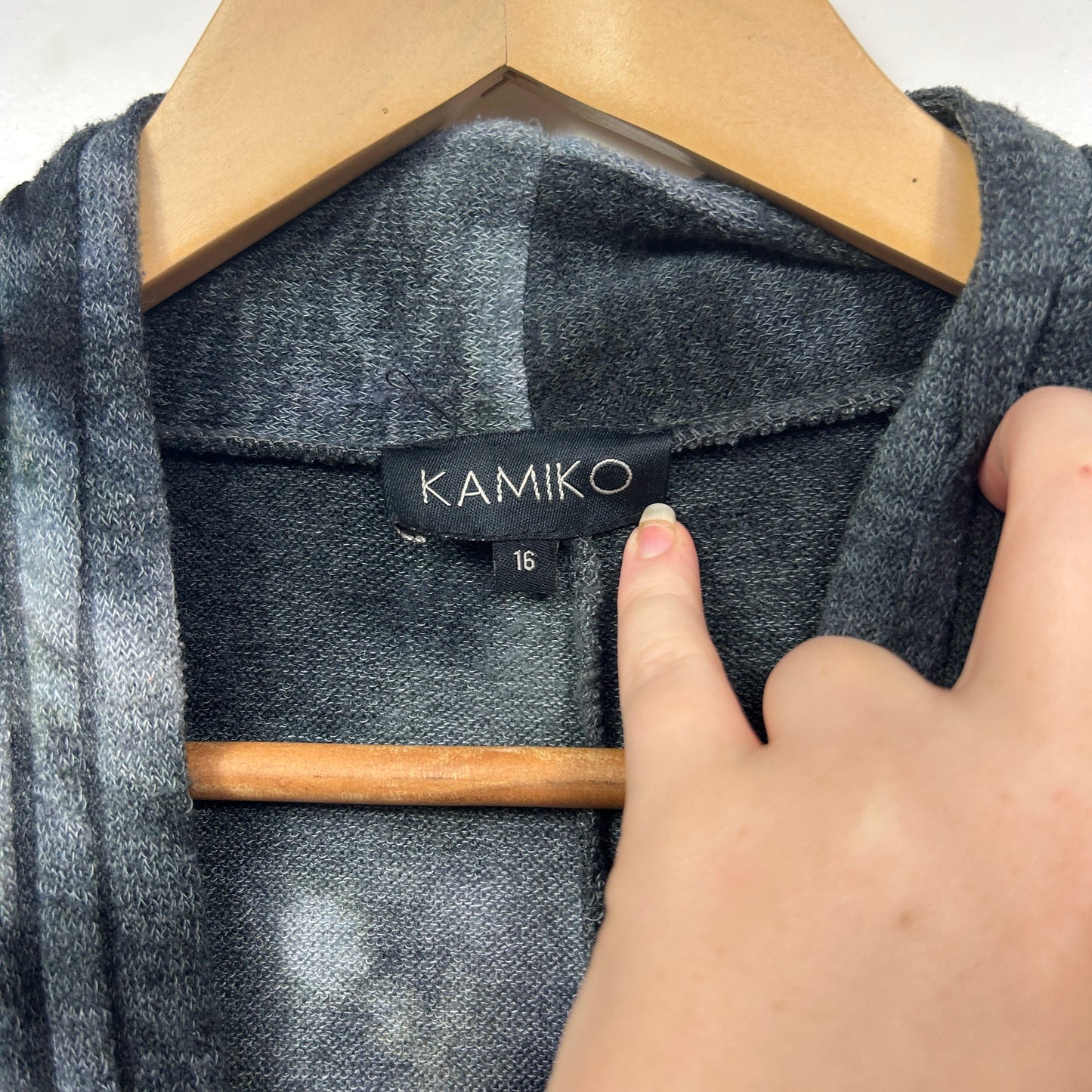 Kamiko Grey Abstract Print Top - Size 16