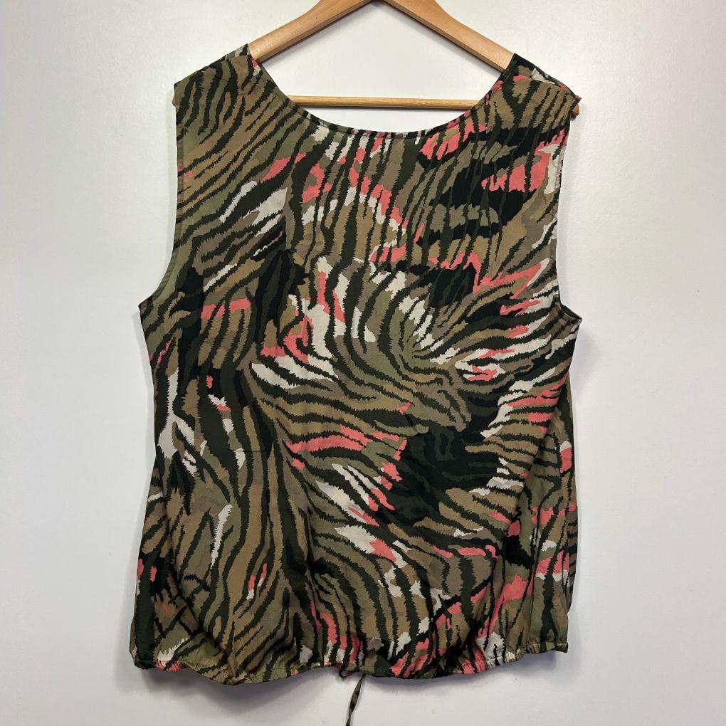 Suzanne Grae Green Tropical Print Sleeveless Top - Size 18
