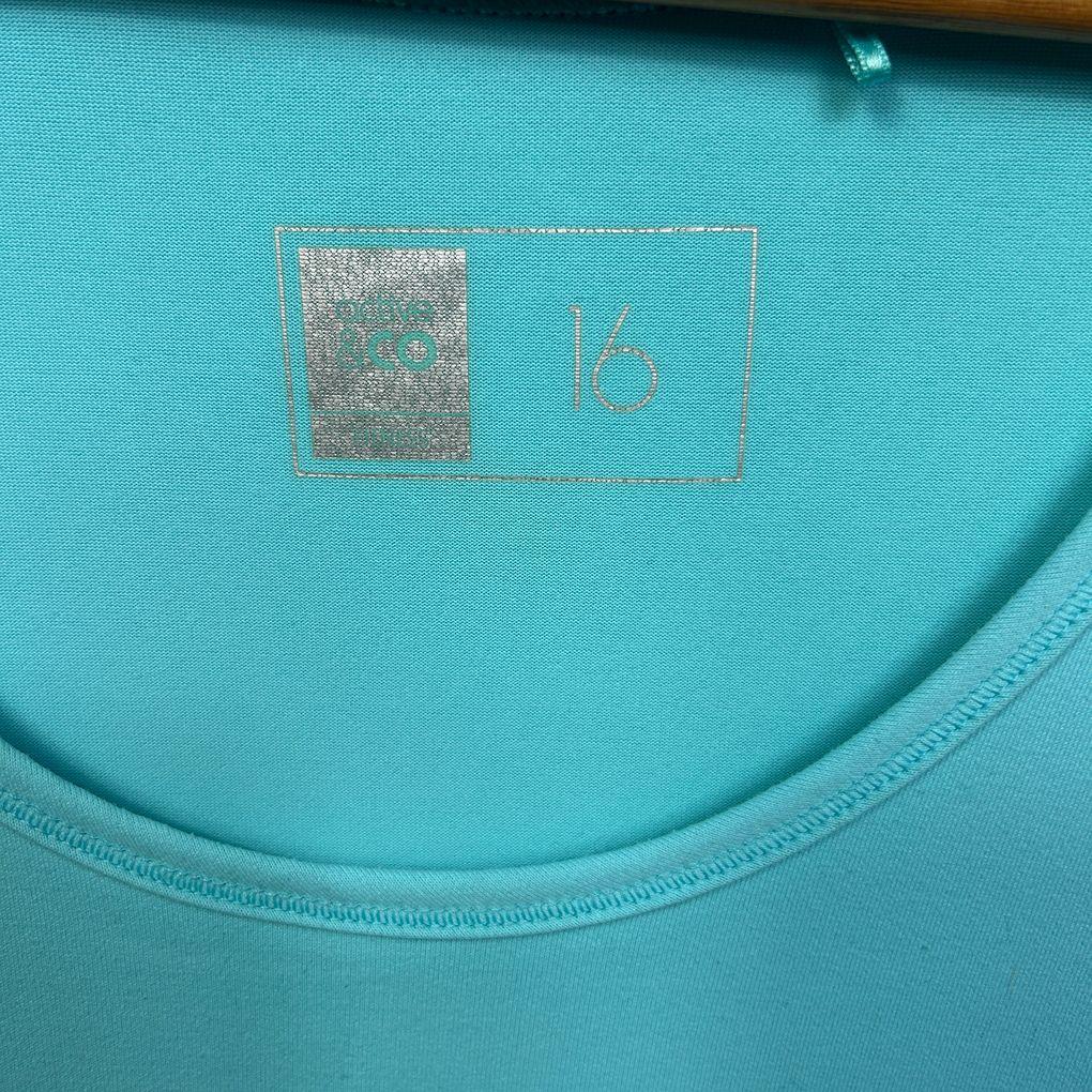 Active & Co Teal Sleeveless Top - Size 16