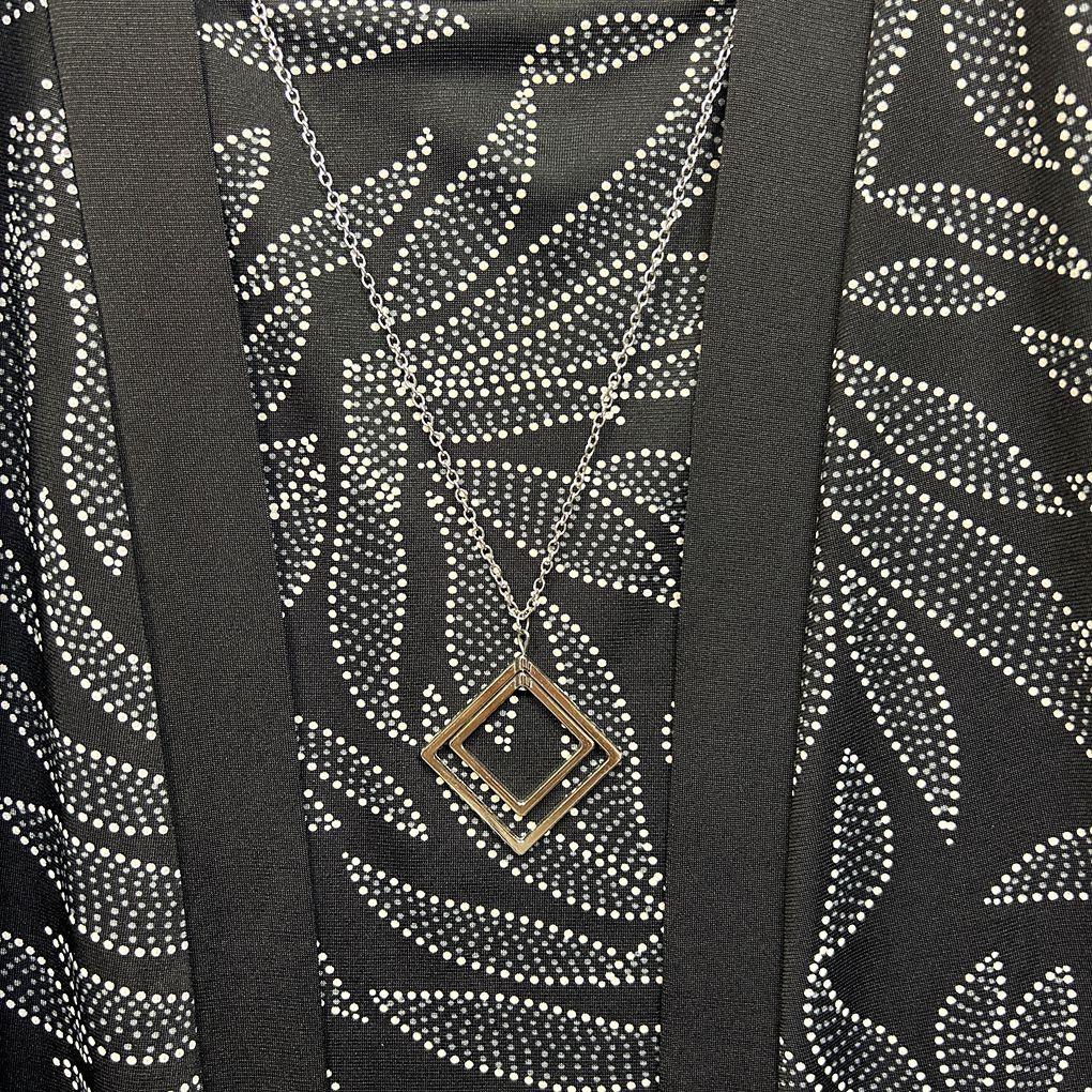 Millers Black and White Print Top - Size 20