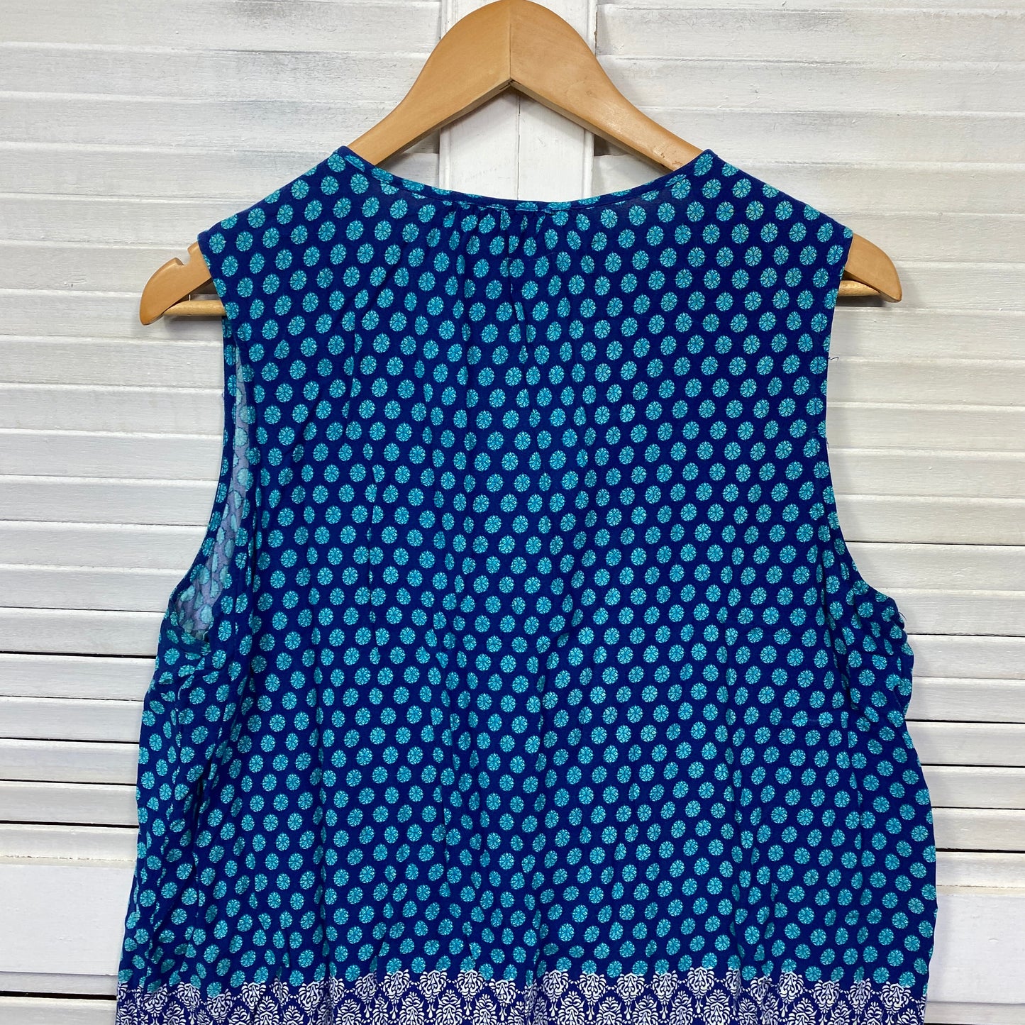 Millers Top Size 18 Sleeveless Blue Viscose