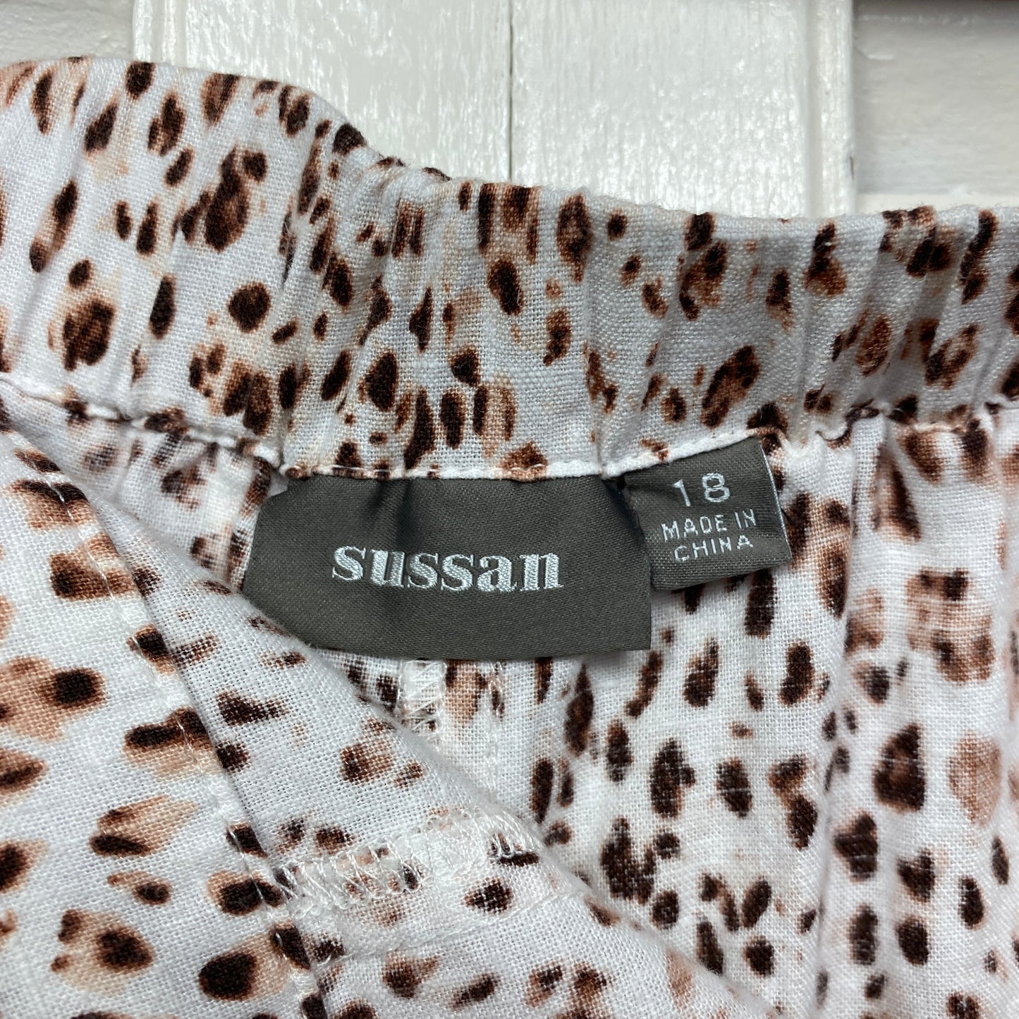 Sussan Linen Pants Size 18 Pockets Animal Print