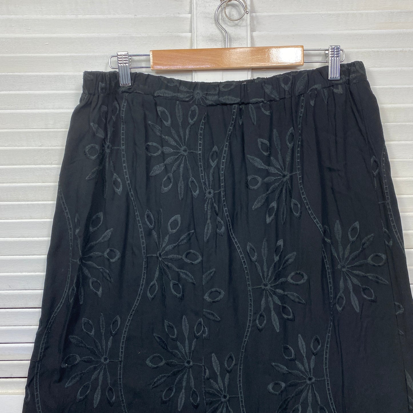 Millers Maxi Skirt Size 16 Plus Black Embroidered Elastic Waist