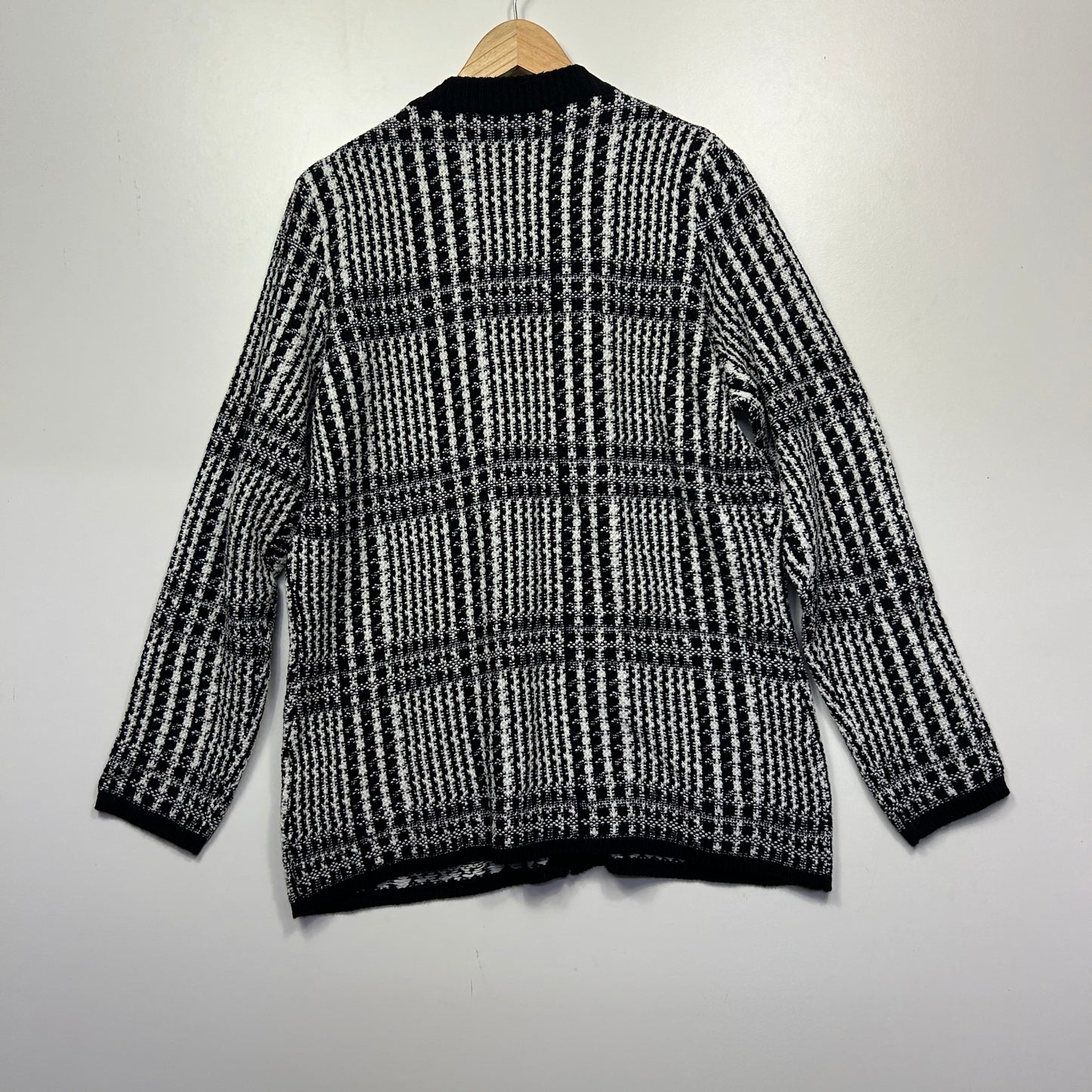 Millers Woman Black White Knit Cardigan Jumper - Size L